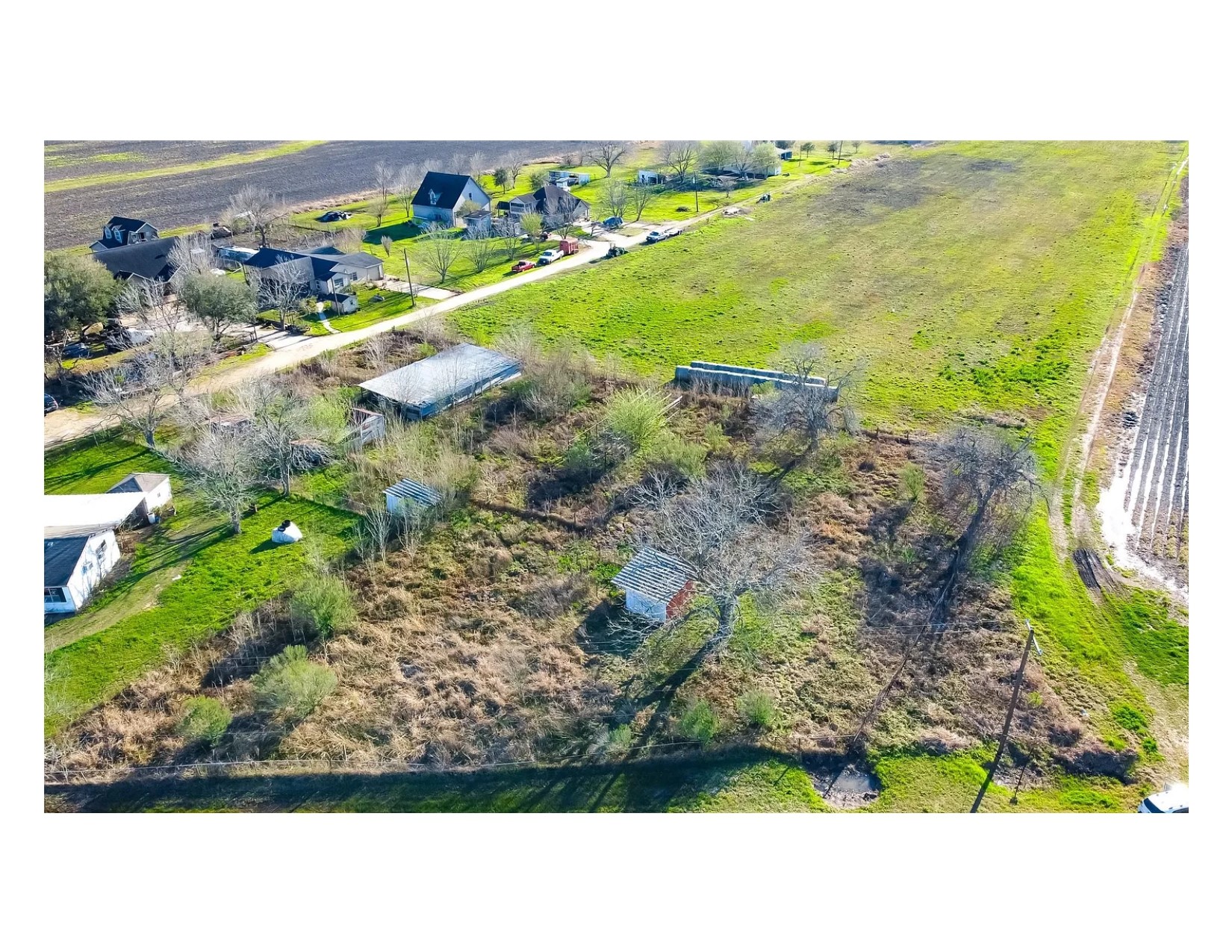 514 Darst Road Property Photo 3