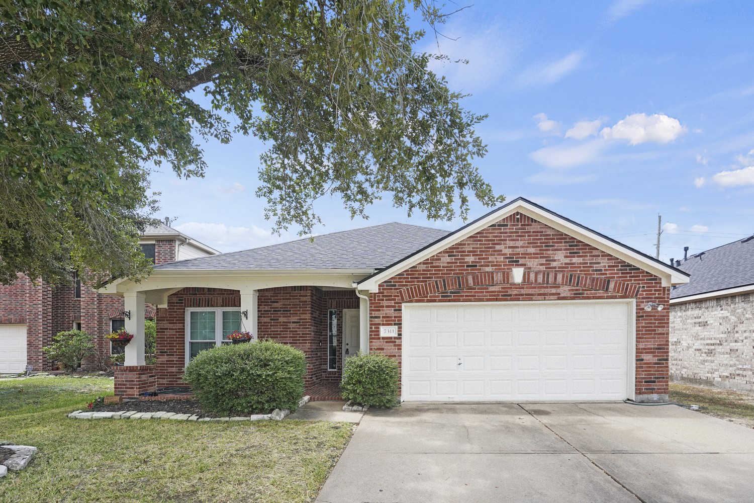 7311 Cragmont Bridge Drive Property Photo 1