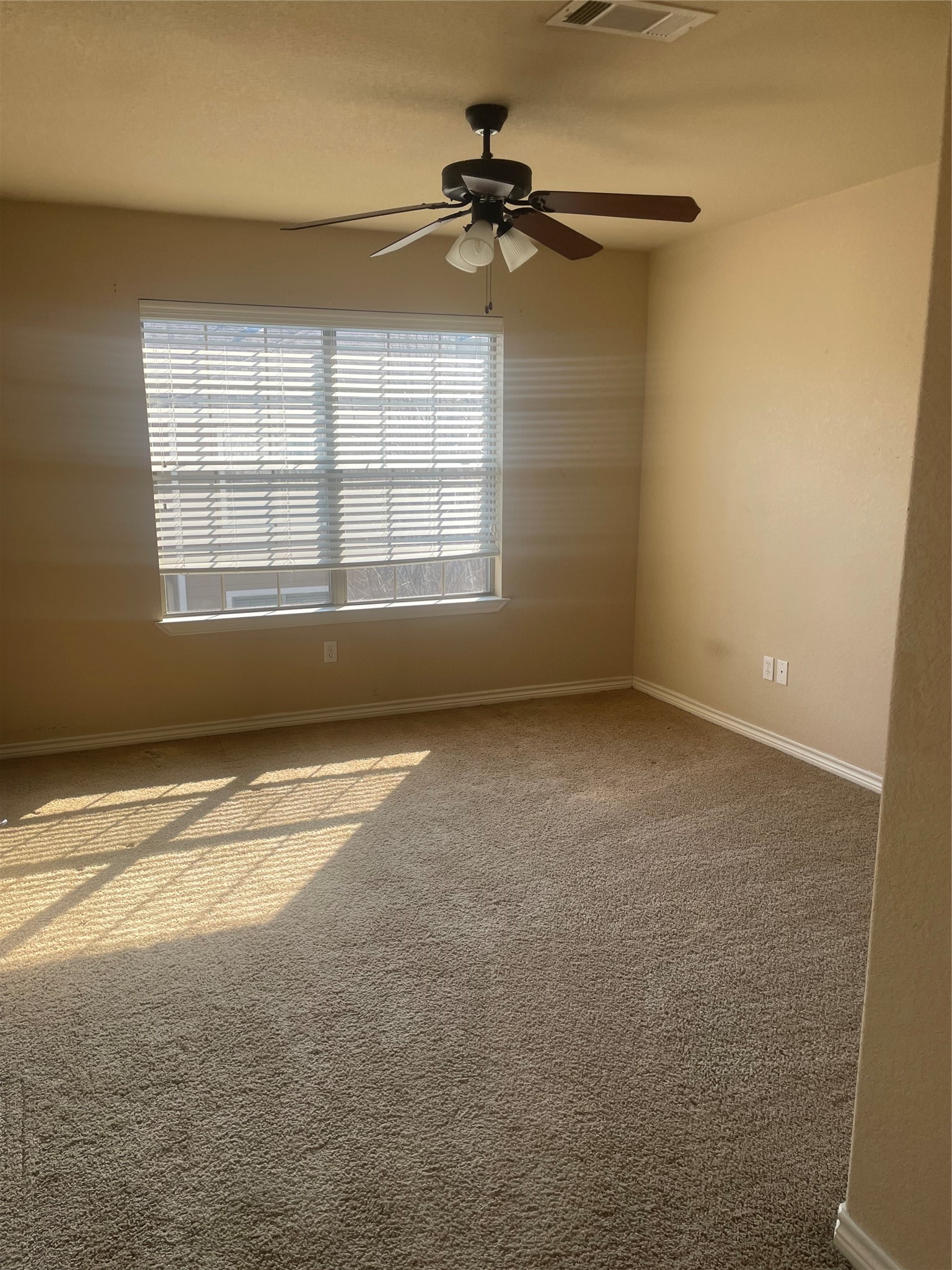 128 Bolero Way Property Photo 3