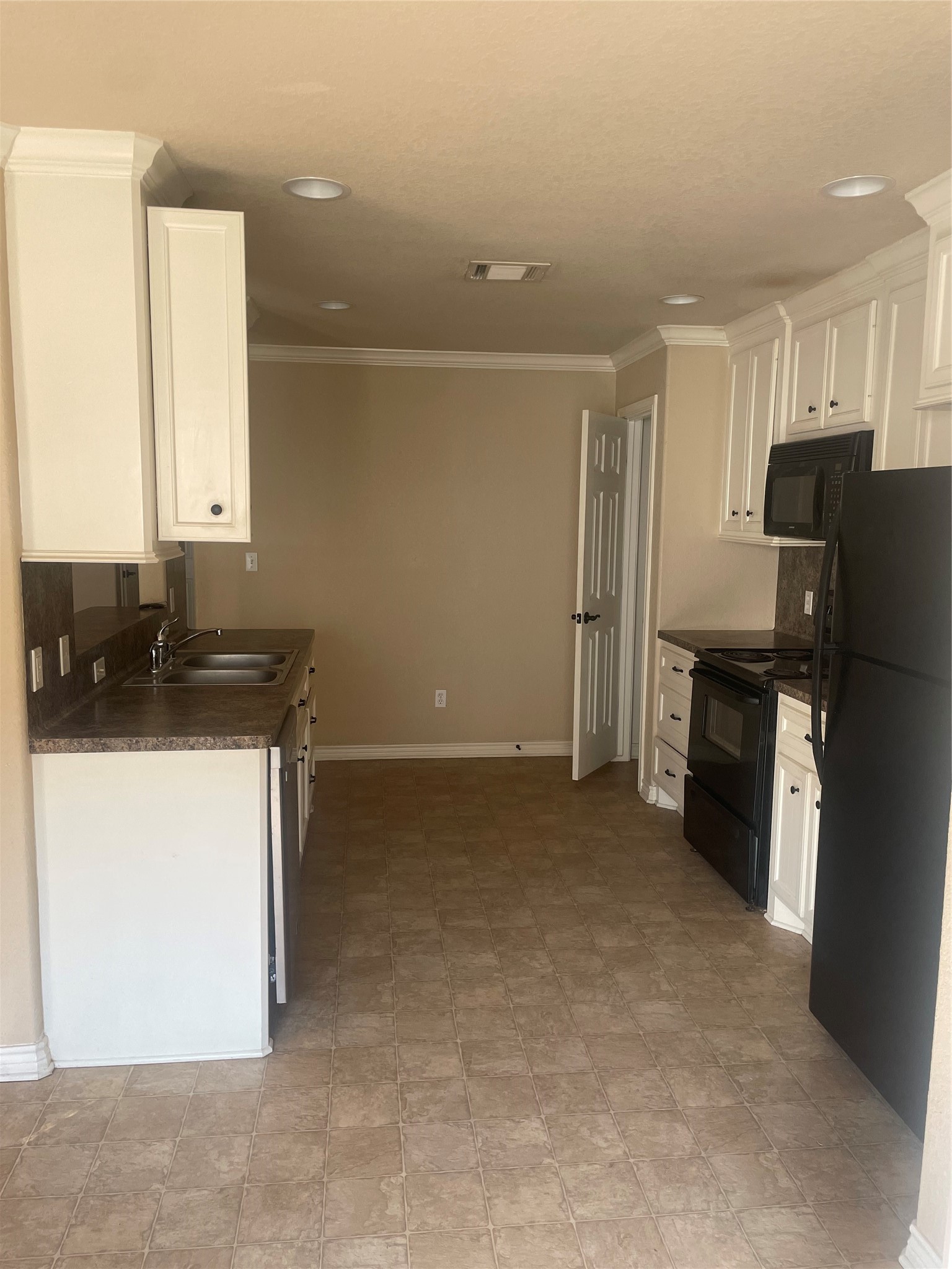 128 Bolero Way Property Photo 13