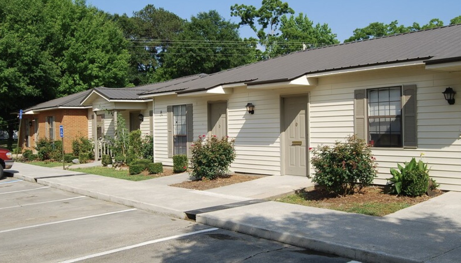 9 Camellia Dr Property Photo 1