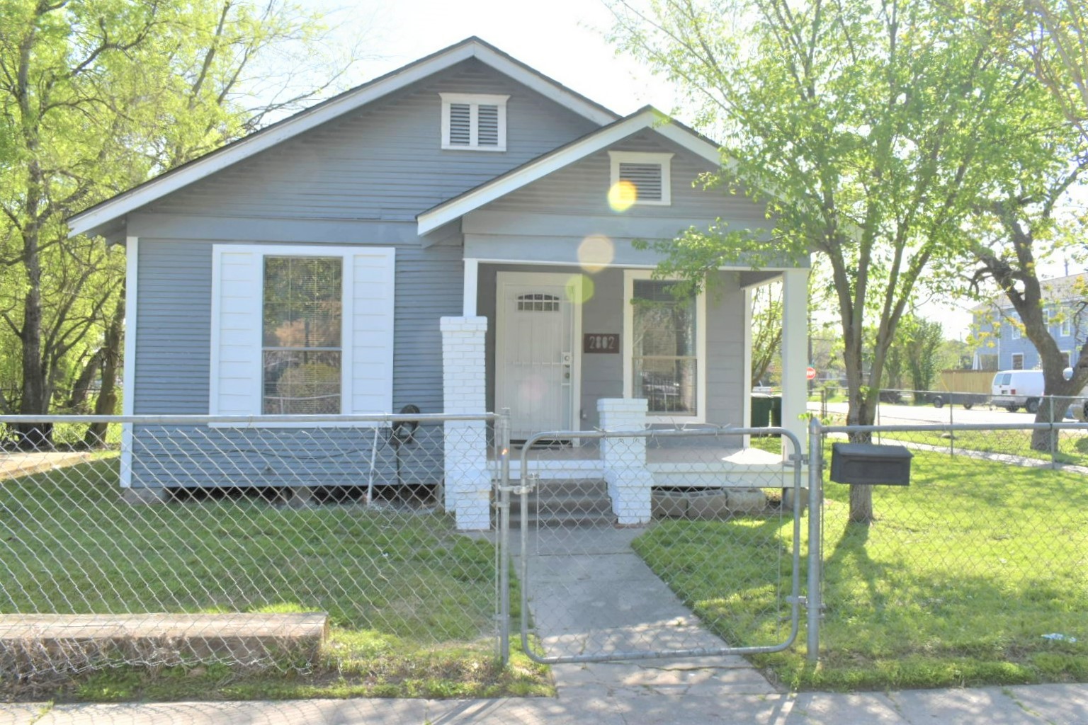 2802 Winbern Street Property Photo 1