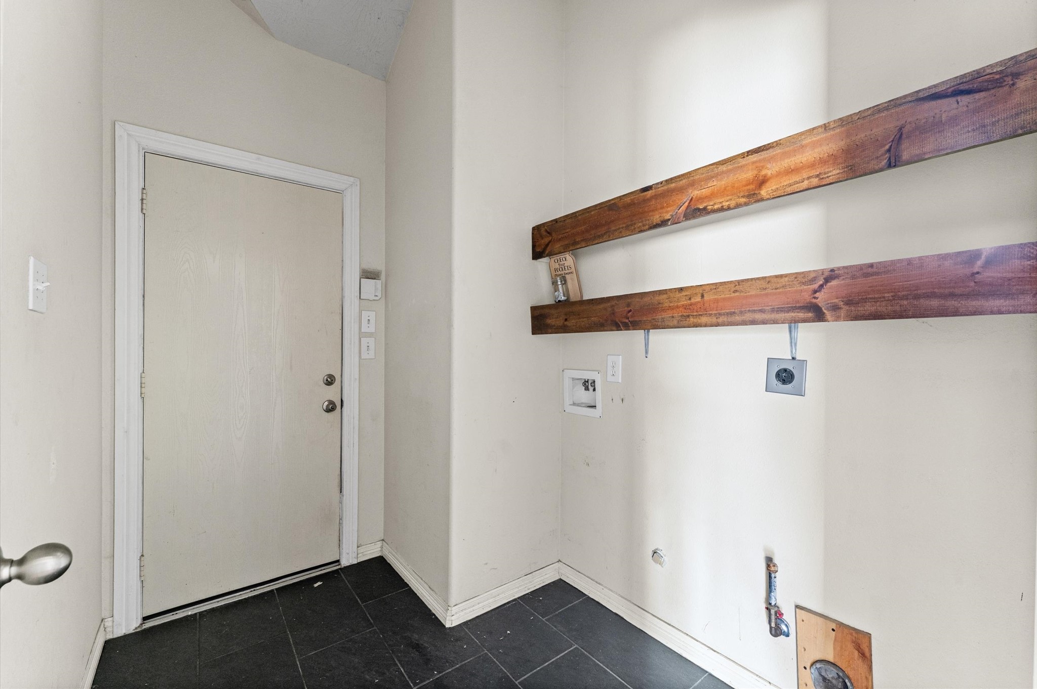 1875 Redwood Lane Property Photo 14