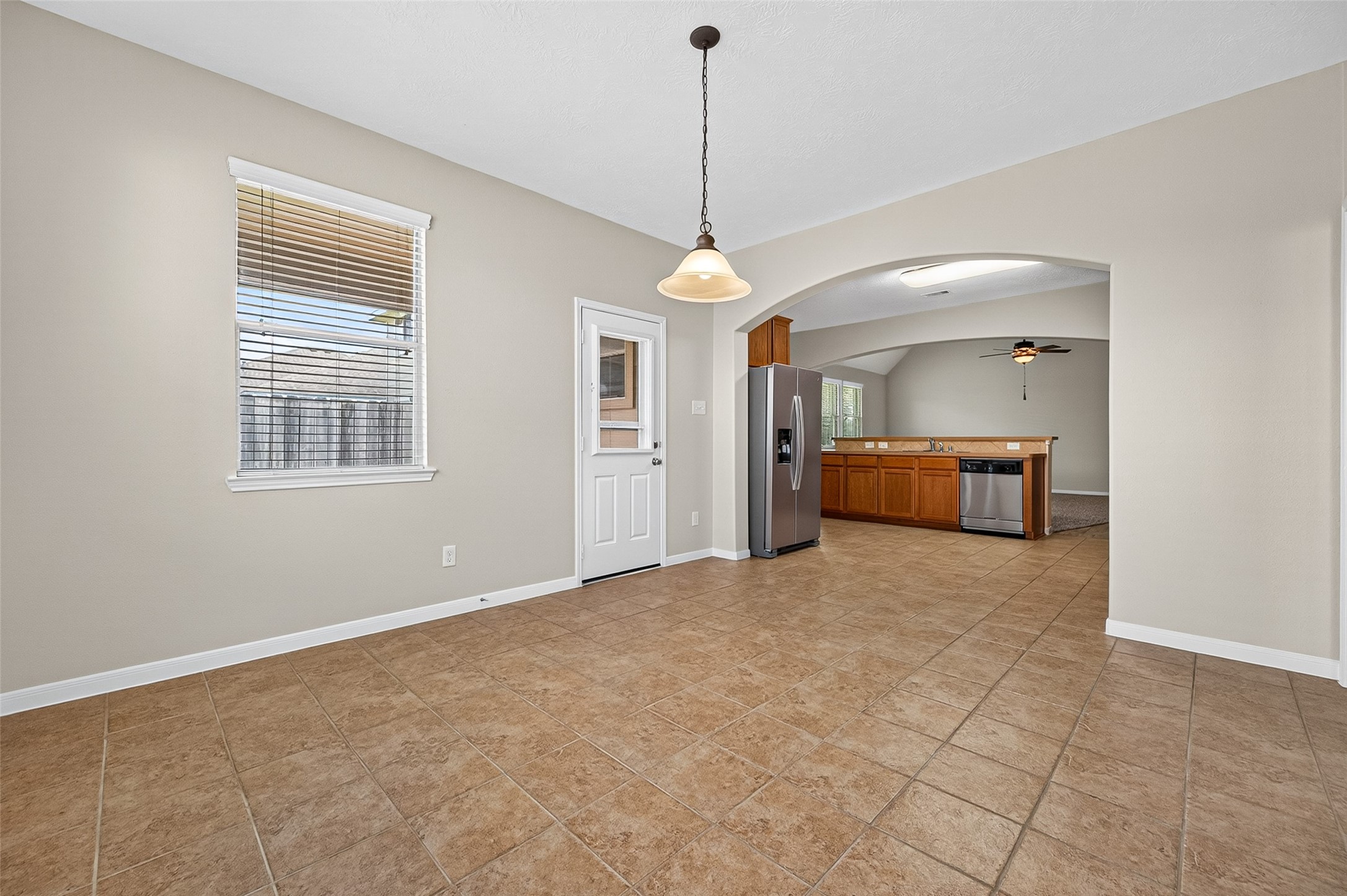 4606 E Meadow Drive Property Photo 13