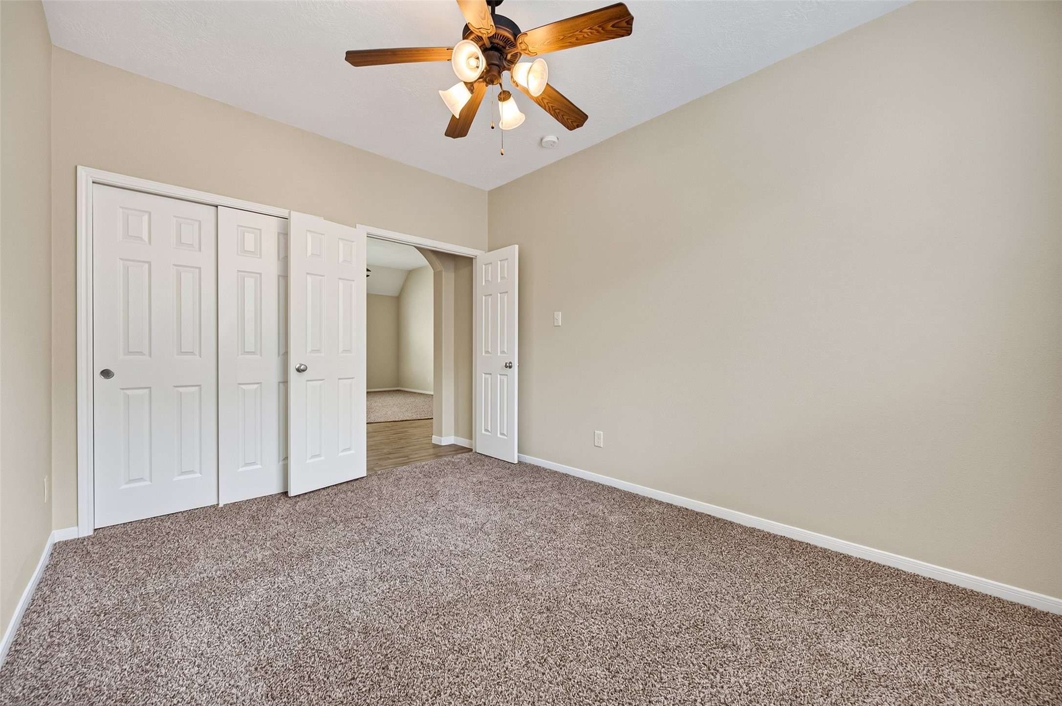 4606 E Meadow Drive Property Photo 21