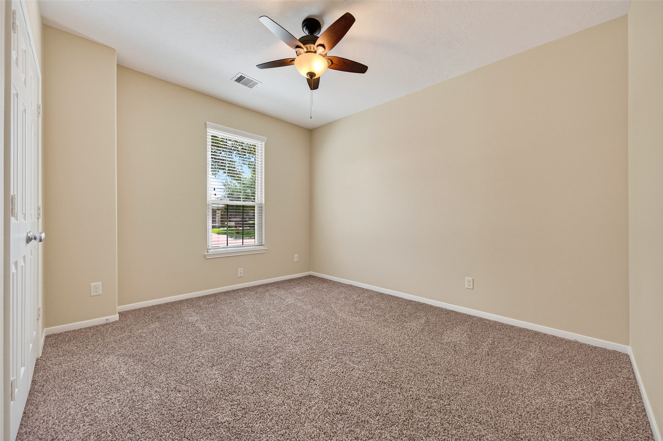 4606 E Meadow Drive Property Photo 27