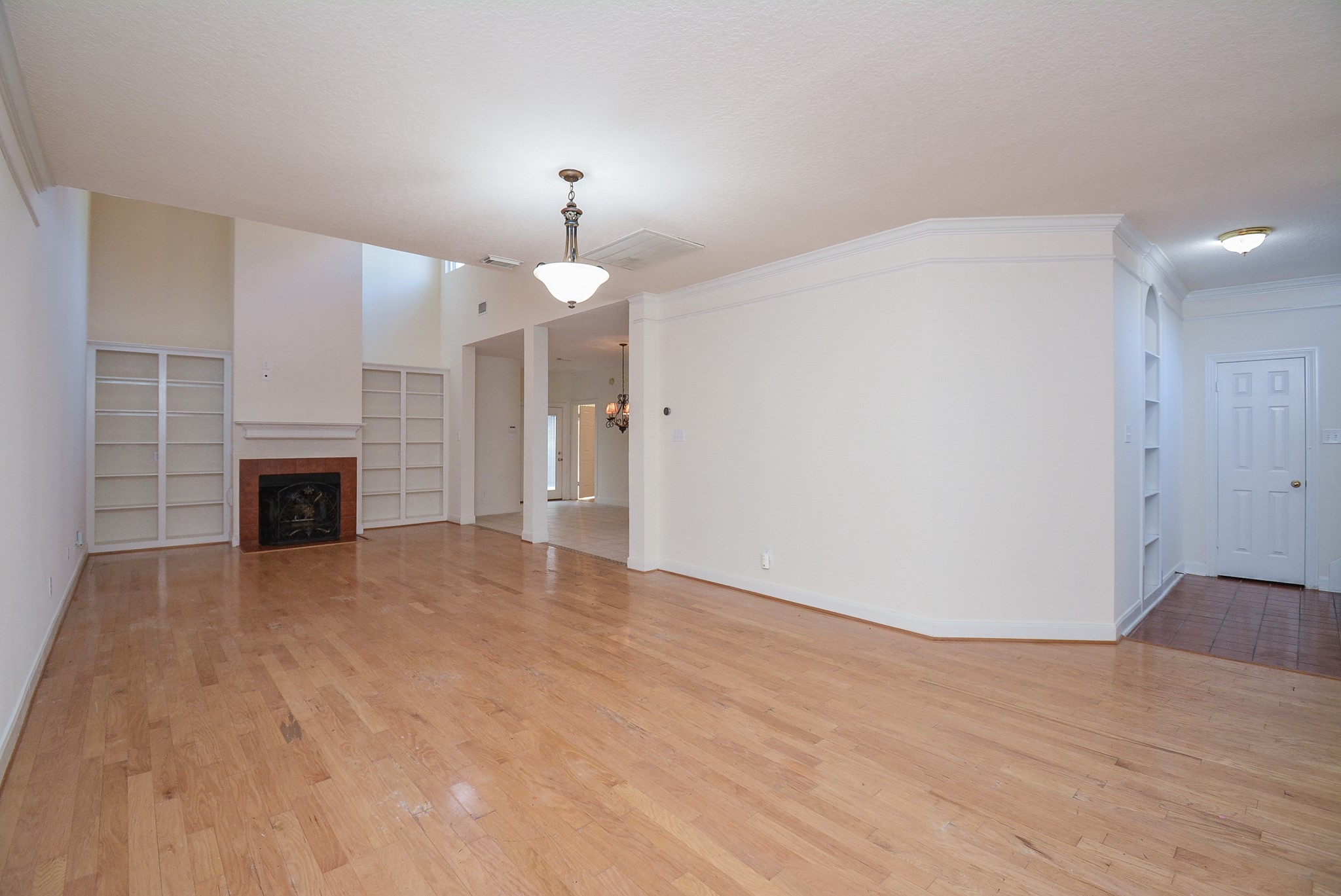 16407 N Eldridge Parkway C Property Photo 7