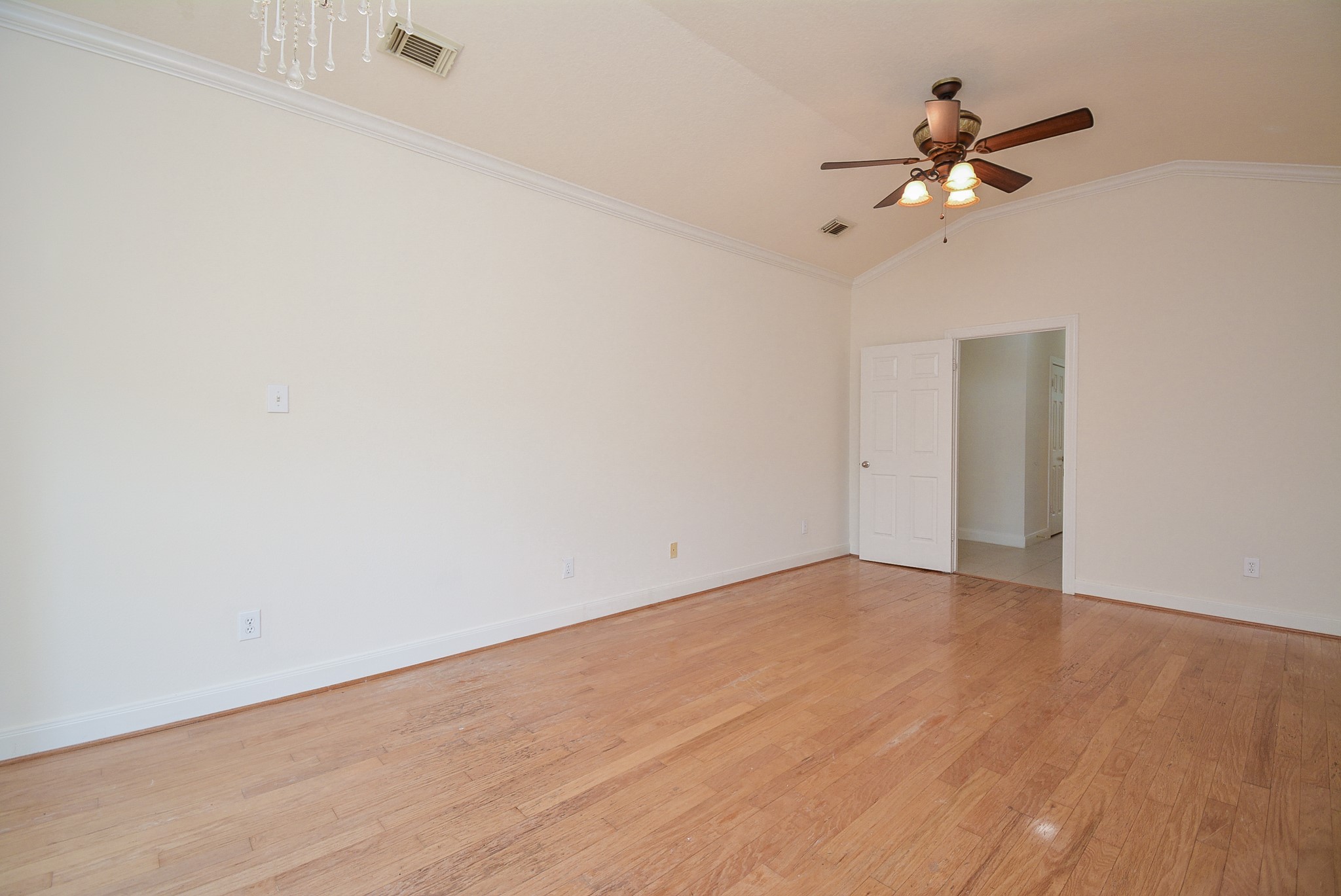 16407 N Eldridge Parkway C Property Photo 25