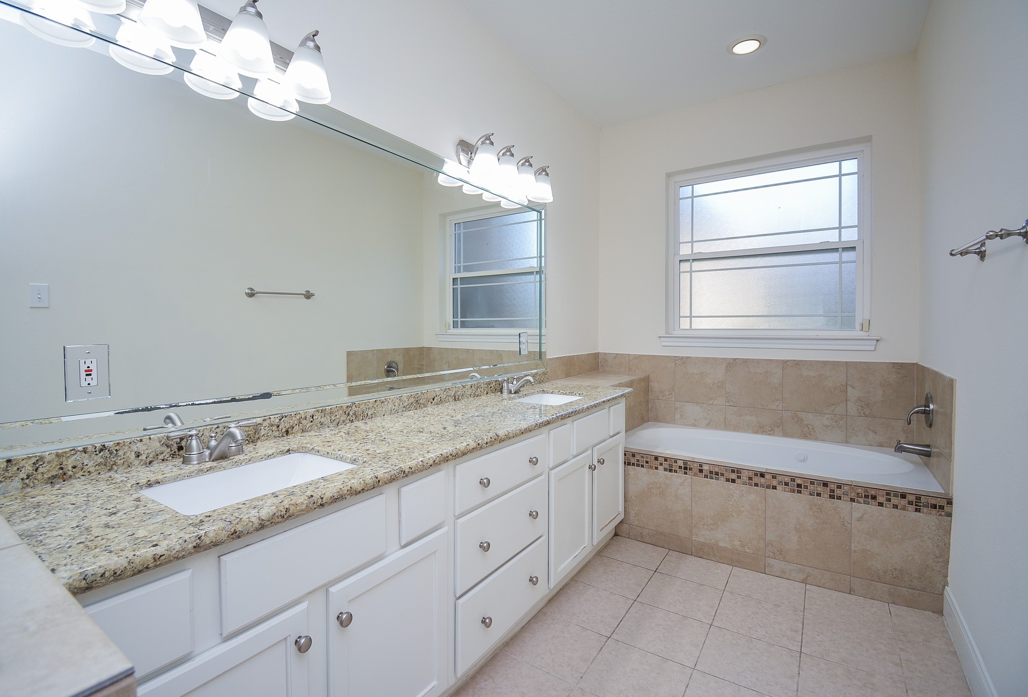 16407 N Eldridge Parkway C Property Photo 32