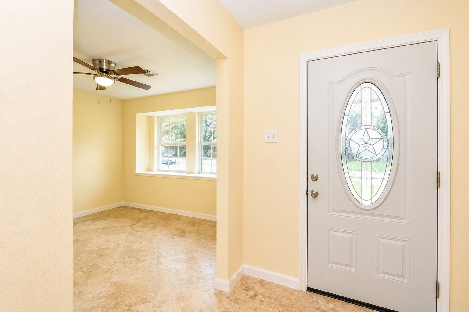 2110 Whiteback Drive Property Photo 6