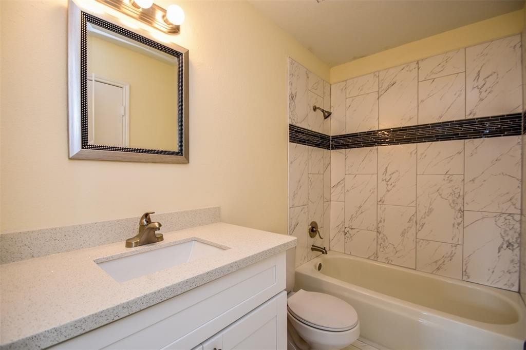 2110 Whiteback Drive Property Photo 29
