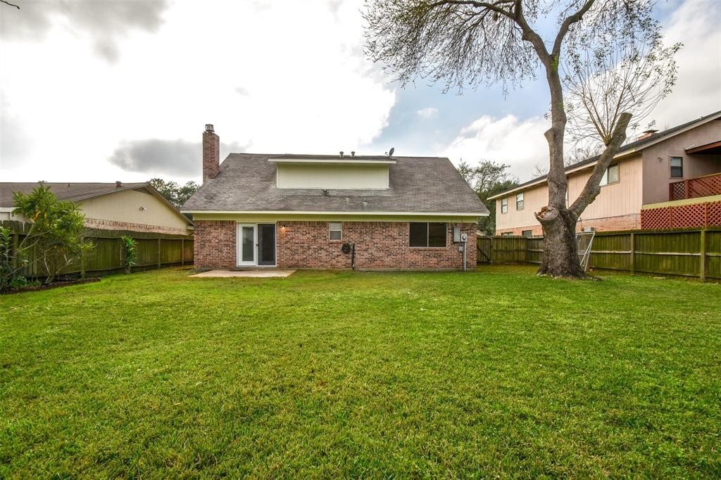 2110 Whiteback Drive Property Photo 34