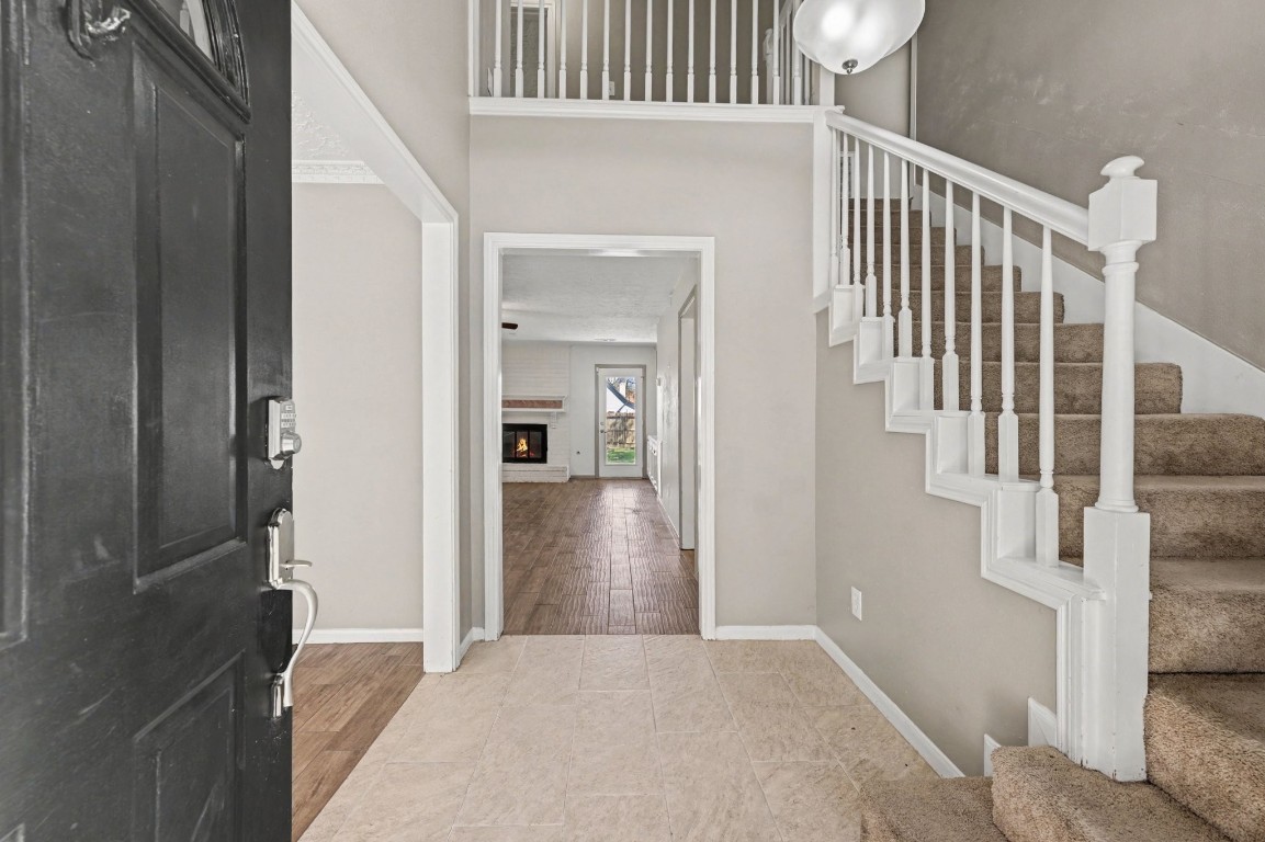 930 Bent Creek Court Property Photo 4