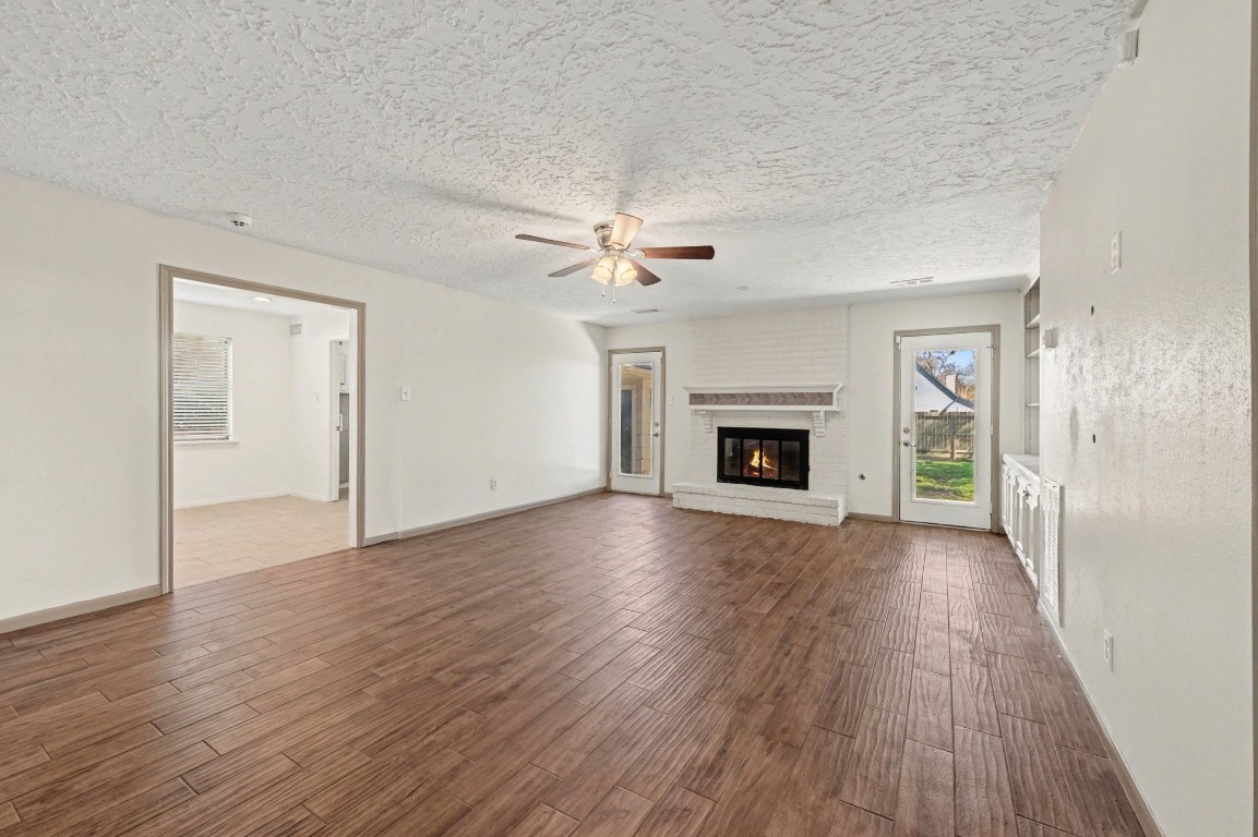 930 Bent Creek Court Property Photo 6