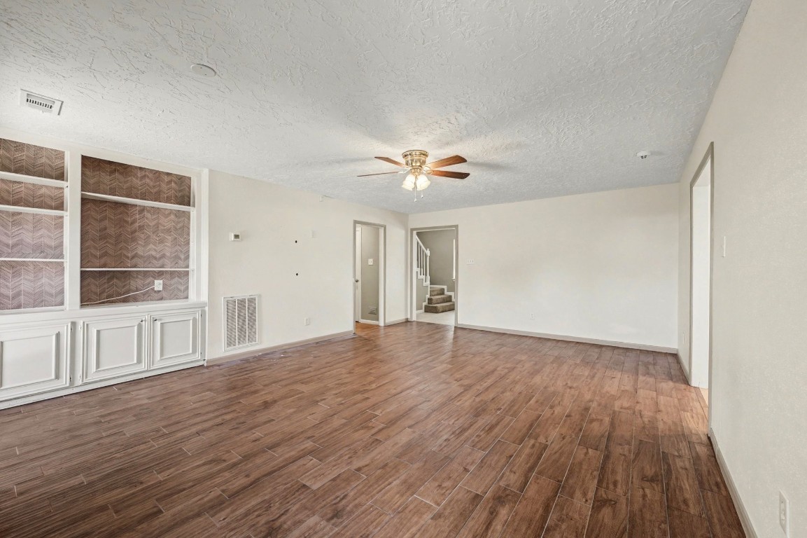 930 Bent Creek Court Property Photo 7