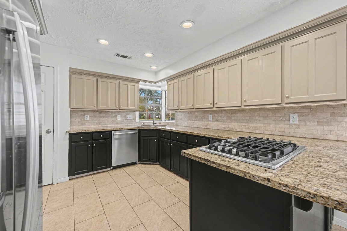 930 Bent Creek Court Property Photo 10
