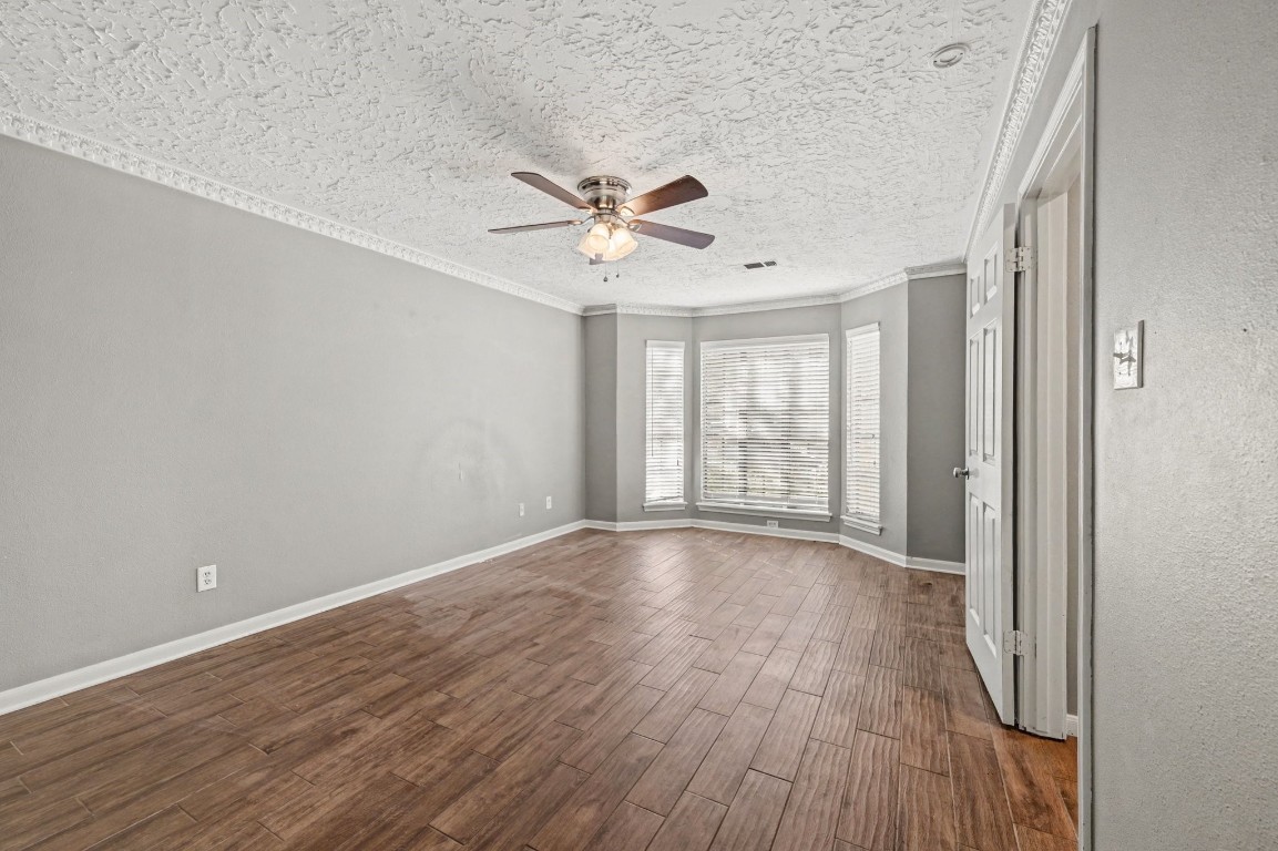 930 Bent Creek Court Property Photo 14