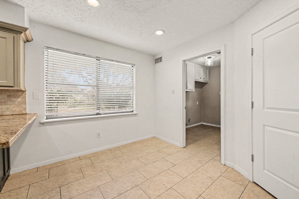 930 Bent Creek Court Property Photo 25