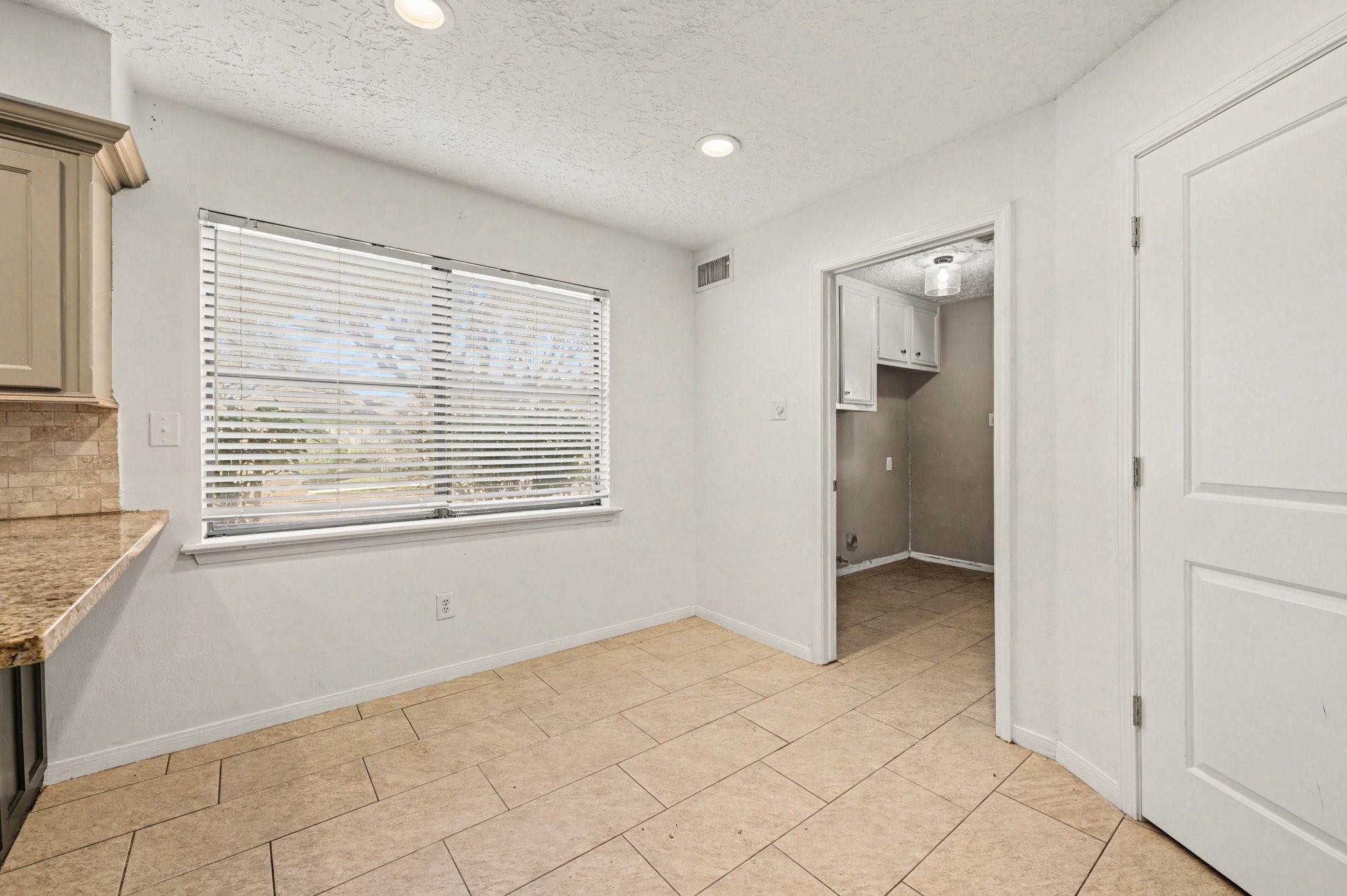 930 Bent Creek Court Property Photo 25