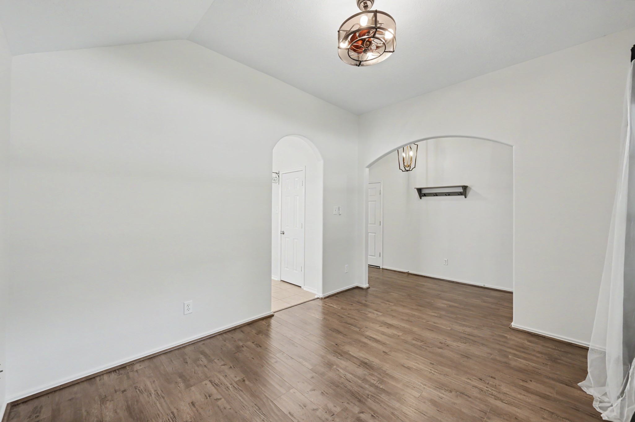 26892 Armor Oaks Drive Property Photo 5