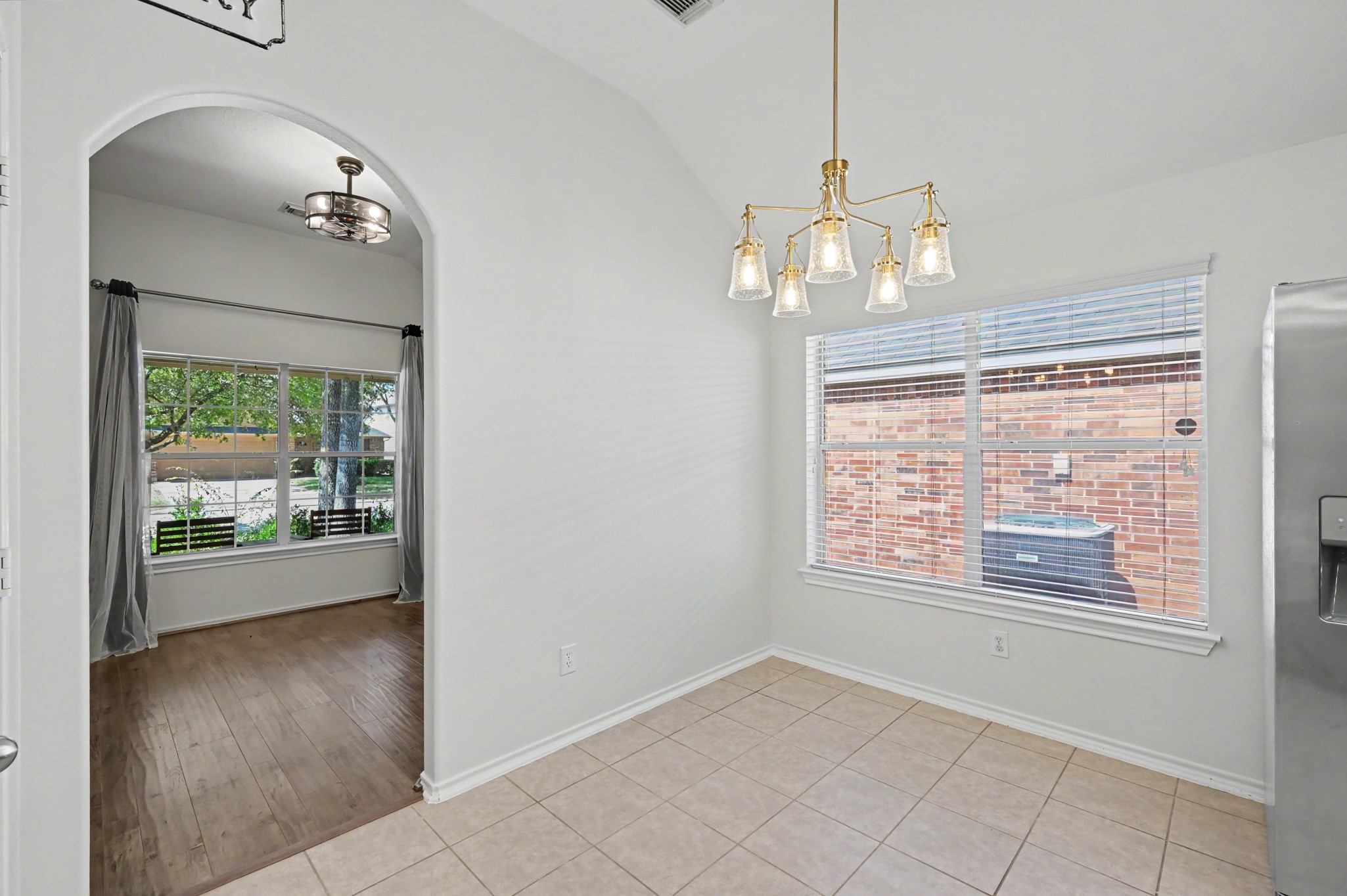 26892 Armor Oaks Drive Property Photo 9