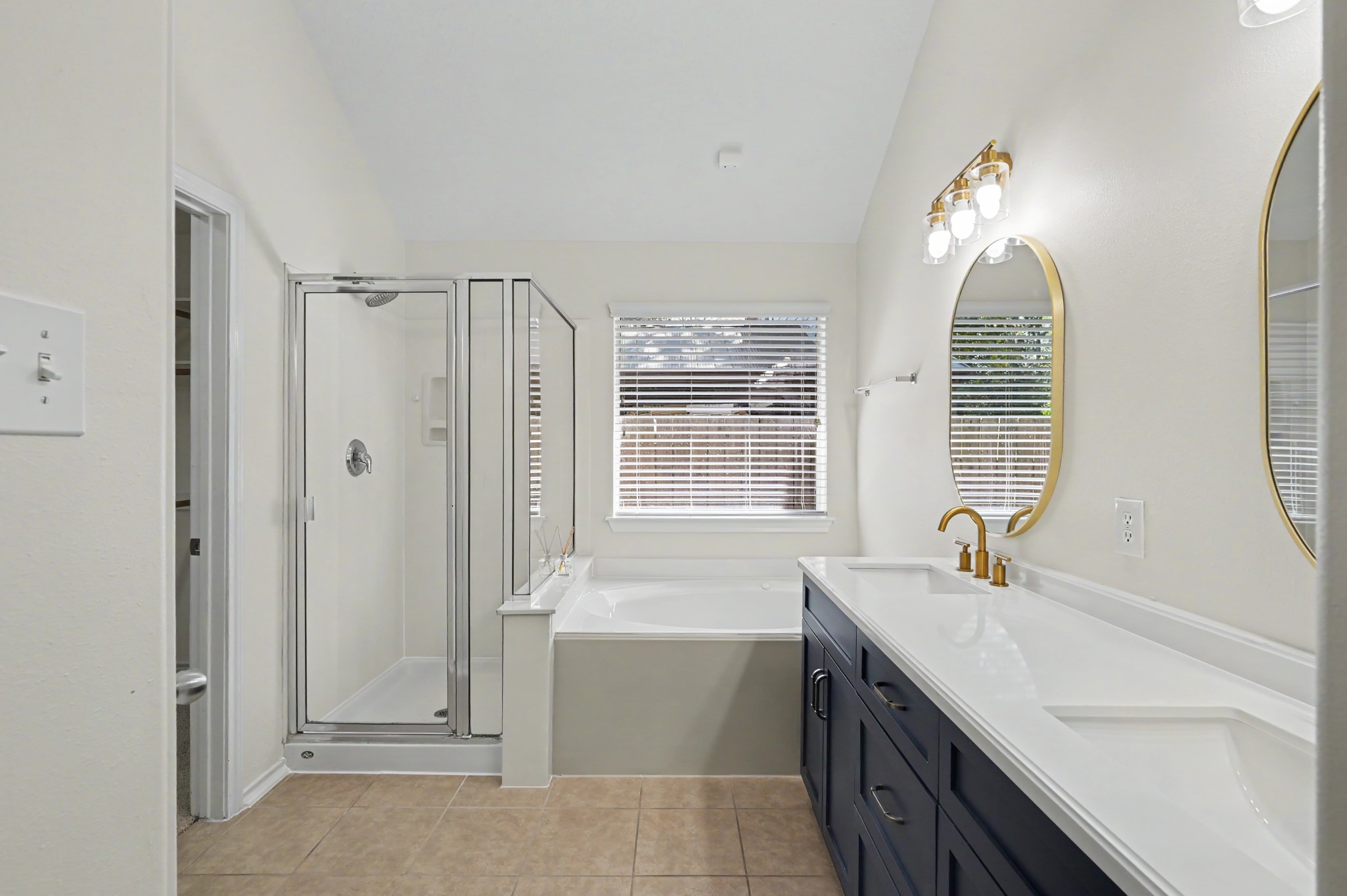 26892 Armor Oaks Drive Property Photo 15