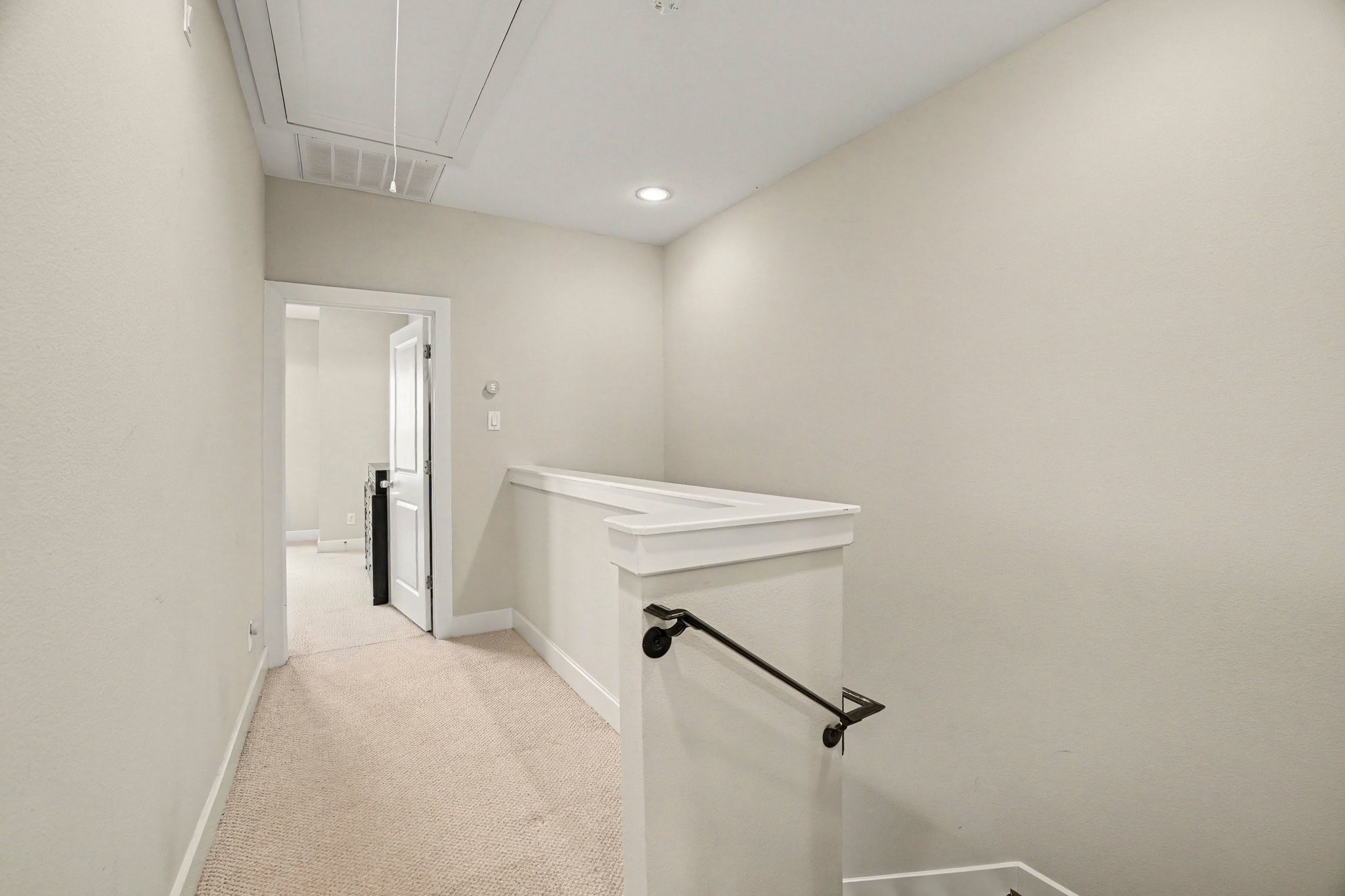 1156 Wycliffe Drive Property Photo 18