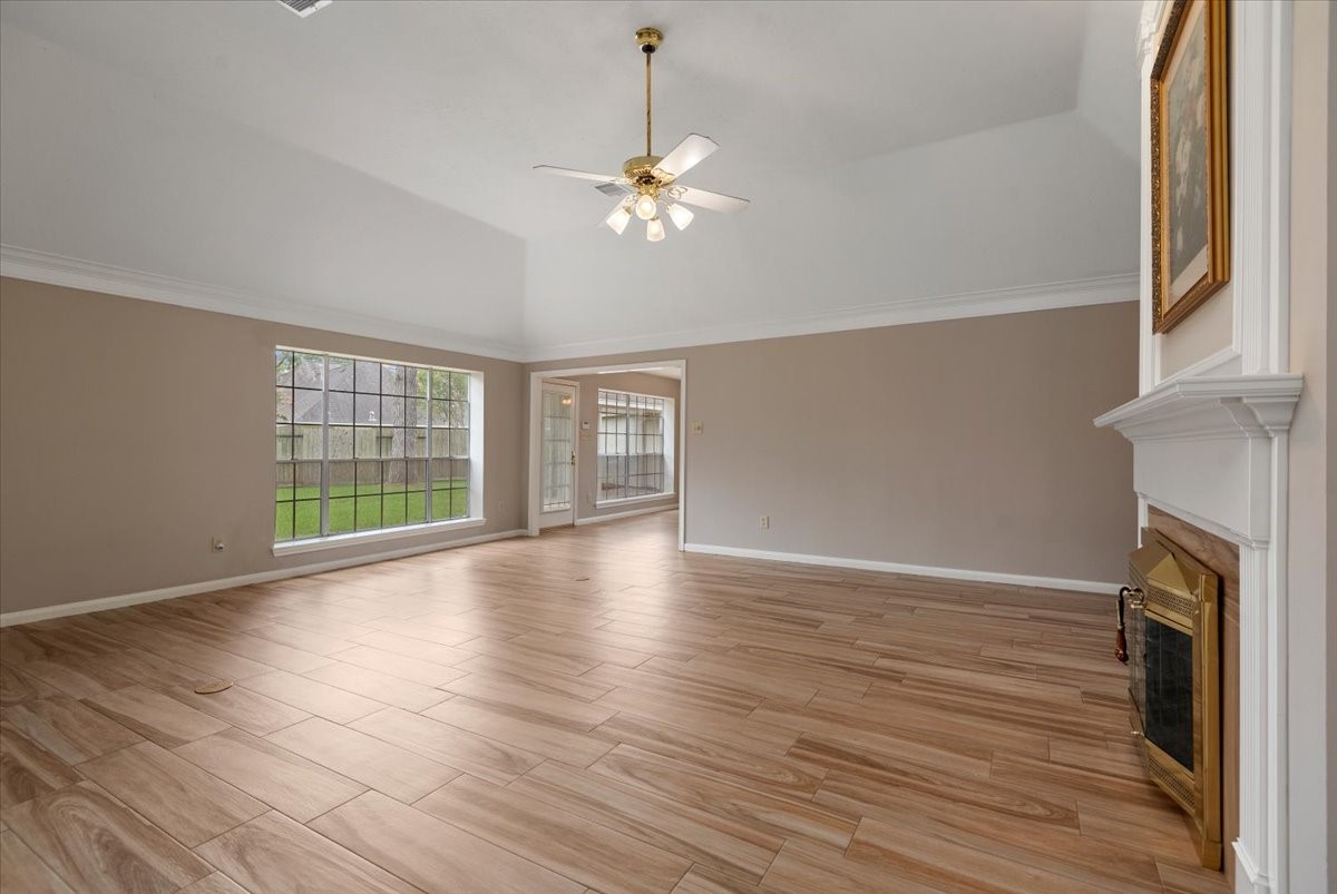 1807 Lowell Court Property Photo 15