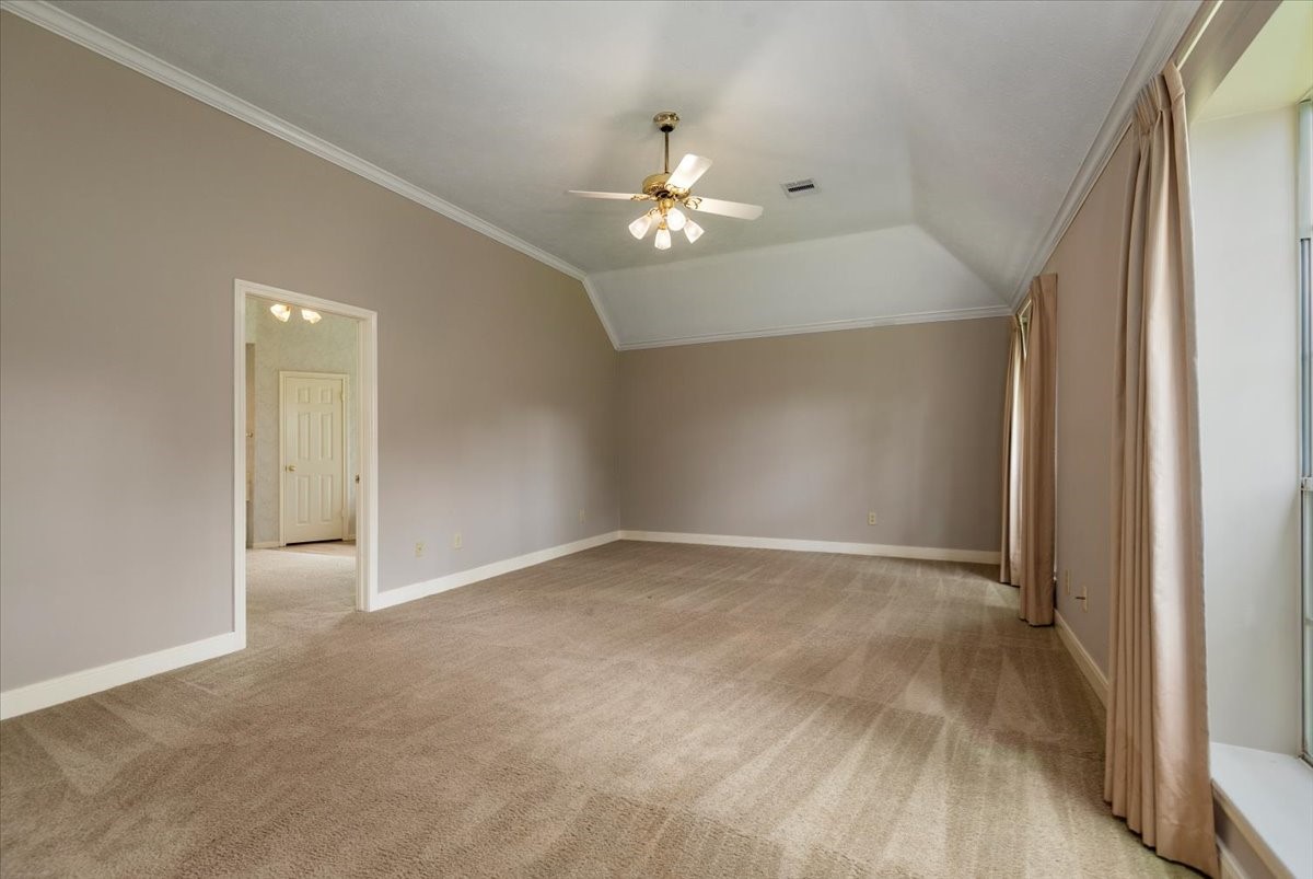 1807 Lowell Court Property Photo 23