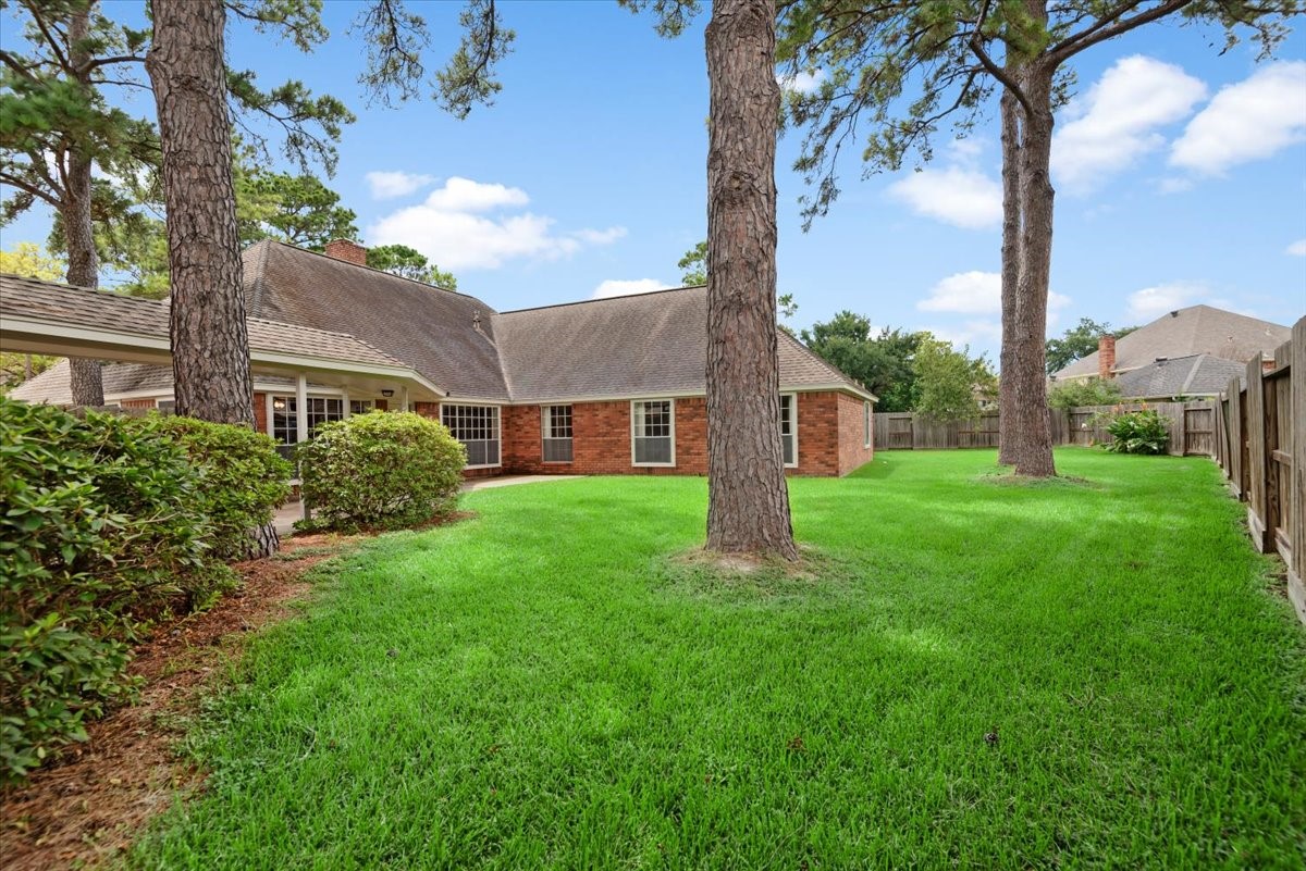 1807 Lowell Court Property Photo 37