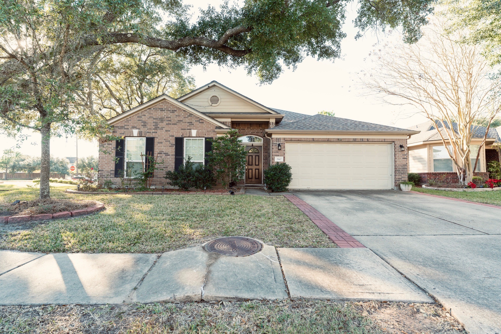 2947 Red Oak Leaf Trail Property Photo 2