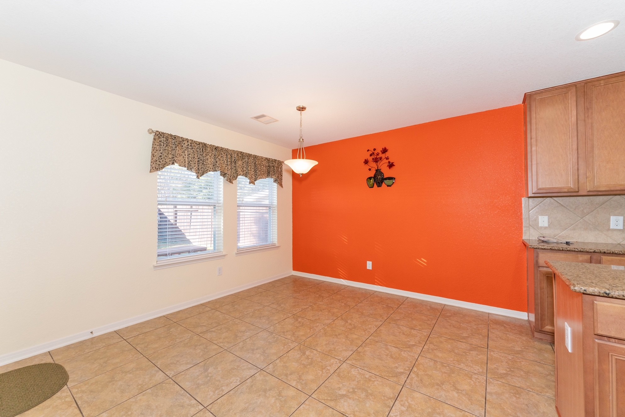 2947 Red Oak Leaf Trail Property Photo 7