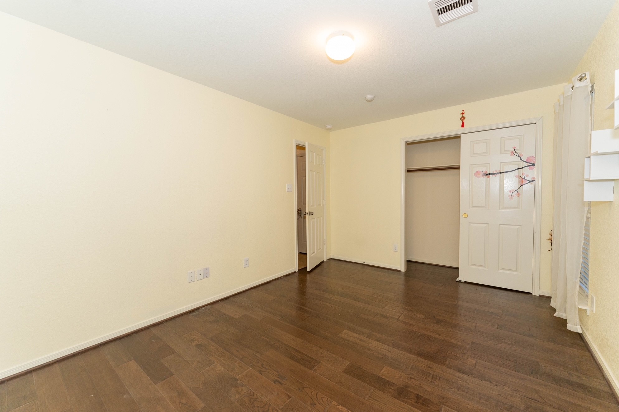 2947 Red Oak Leaf Trail Property Photo 8