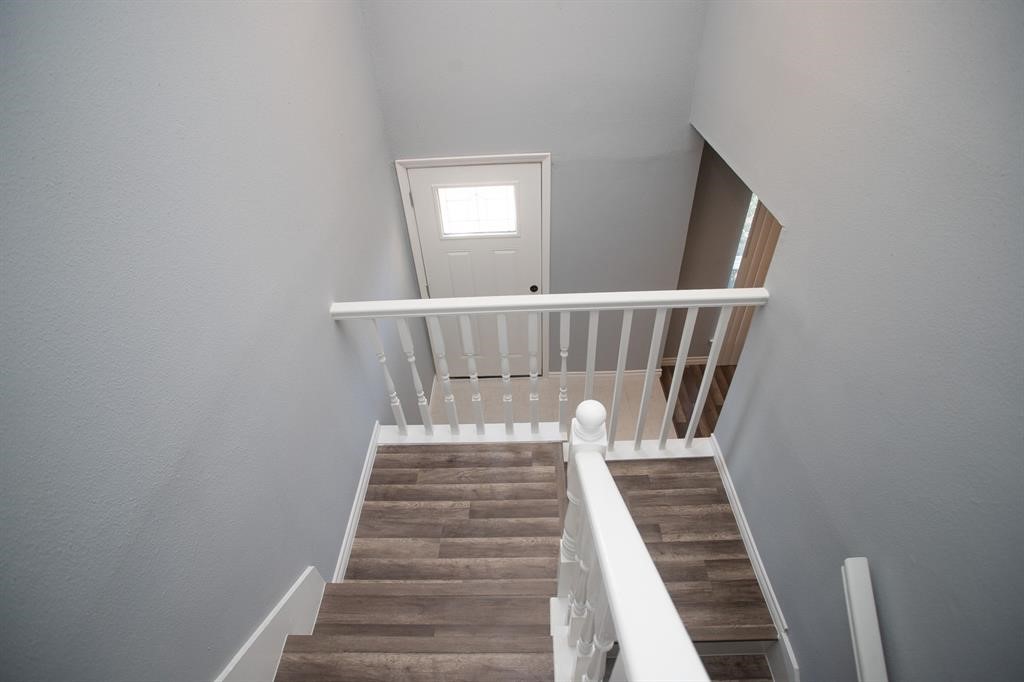 5821 Sunforest Dr Property Photo 13