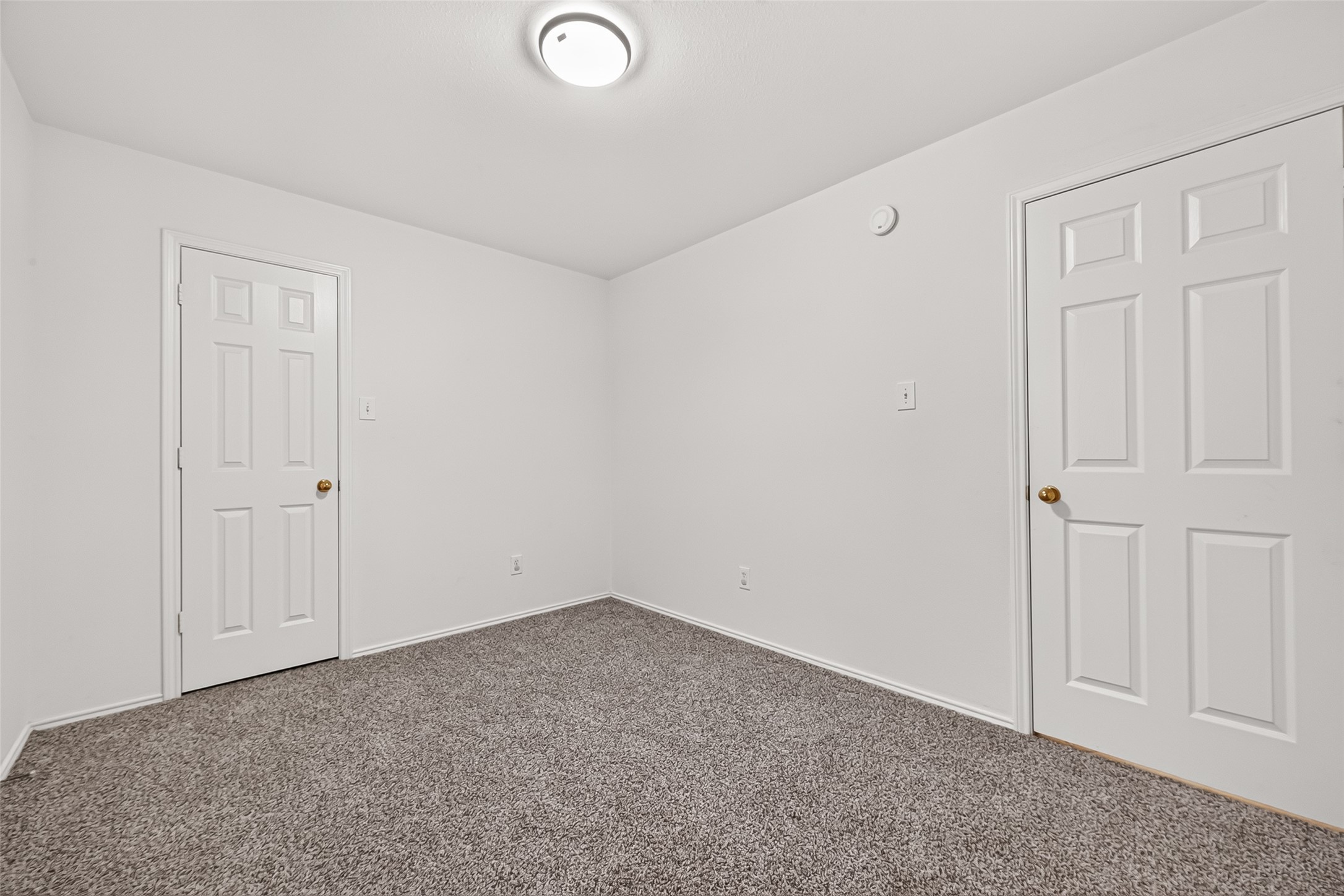 3830 Flatwood Drive Property Photo 9