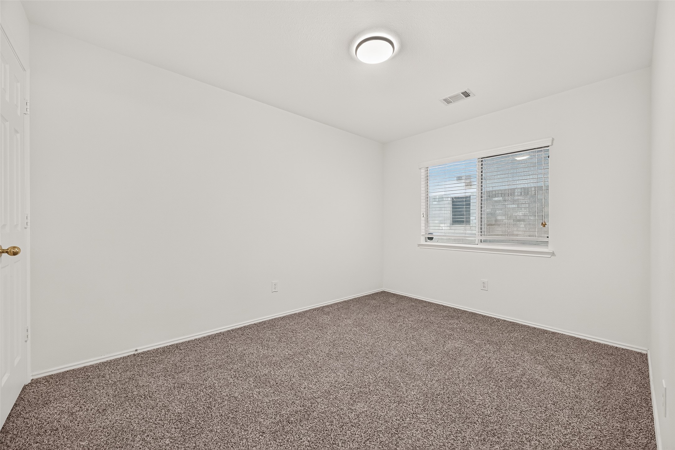 3830 Flatwood Drive Property Photo 10
