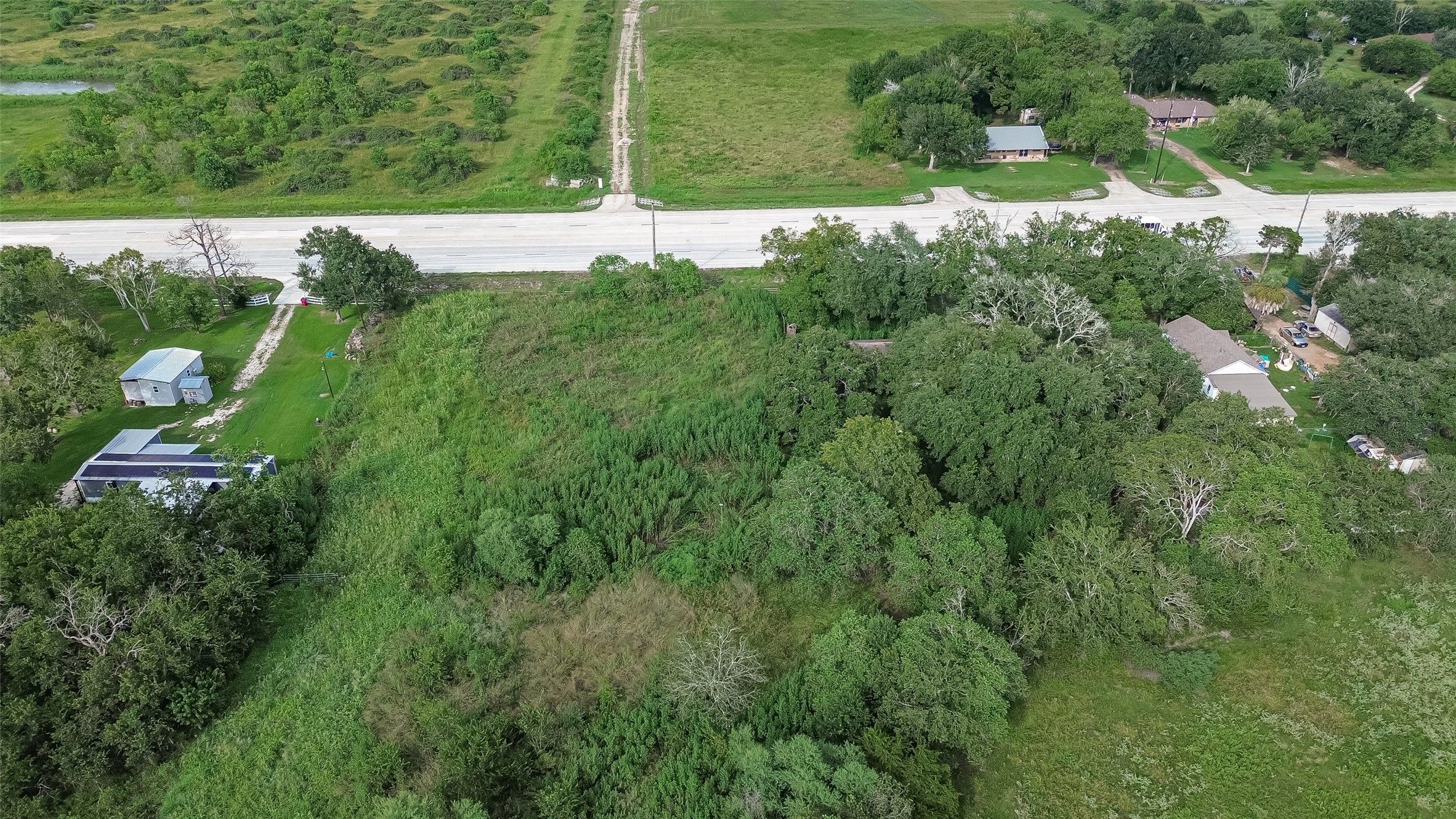 17636 Highway 36 Property Photo 6