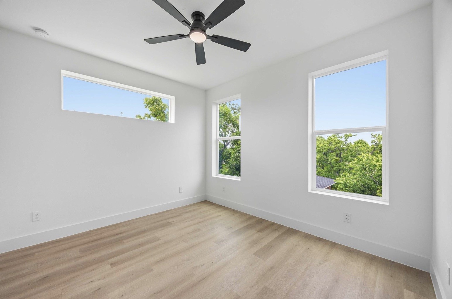 3103 Lelia Street B Property Photo 16