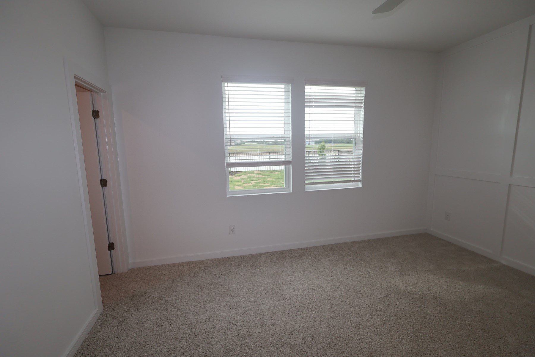 7826 Jade Crest Drive Property Photo 7