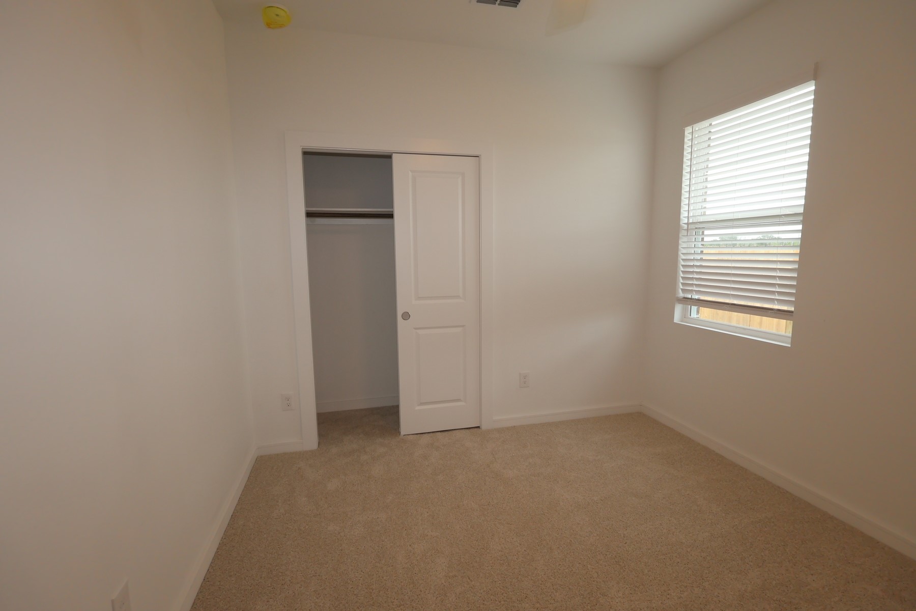 7826 Jade Crest Drive Property Photo 8