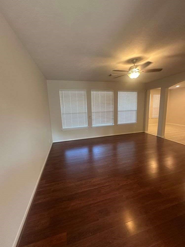 127 W Burberry Circle Property Photo 4