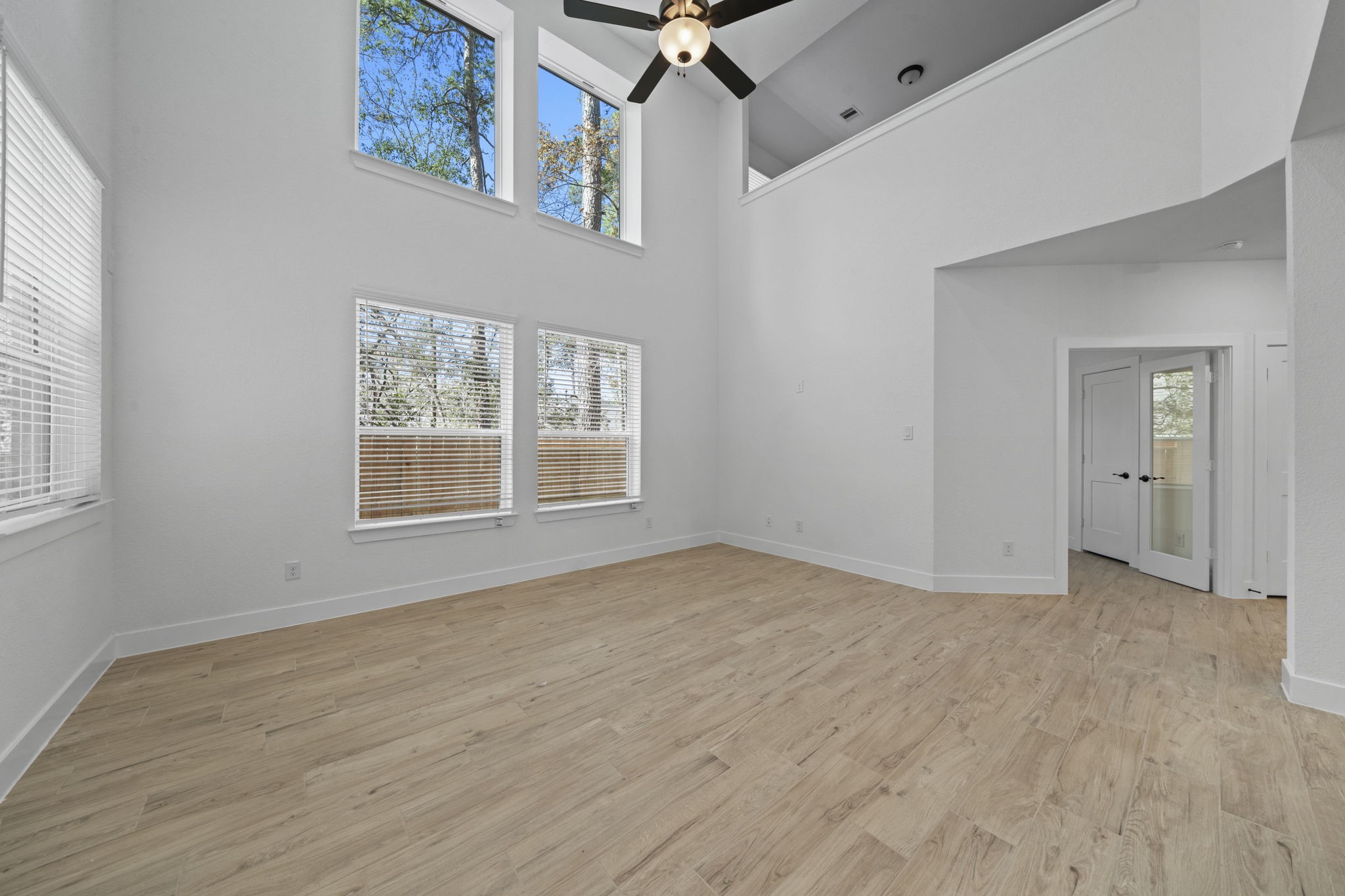 707 Campbell Crossing Court Property Photo 11