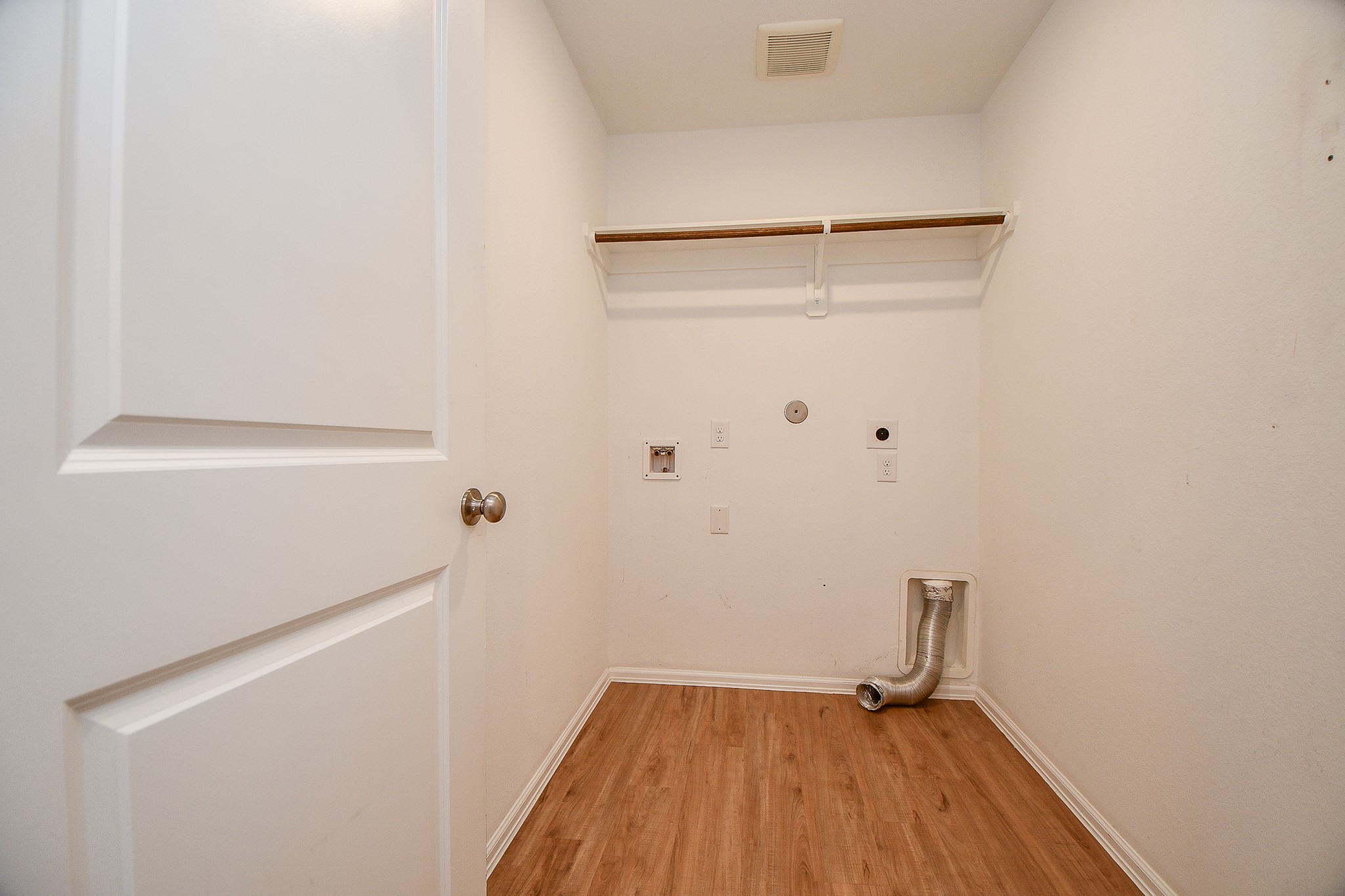 1460 Twilight Green Dr Property Photo 23