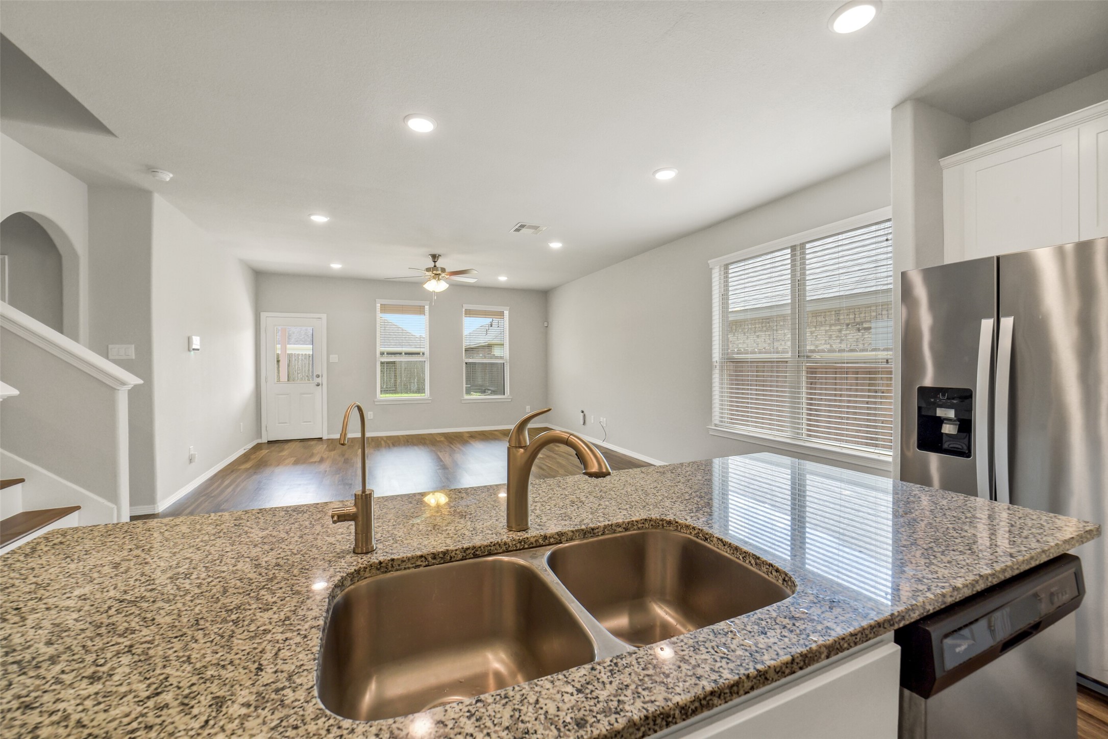 8506 Lagosta Lane Property Photo 8
