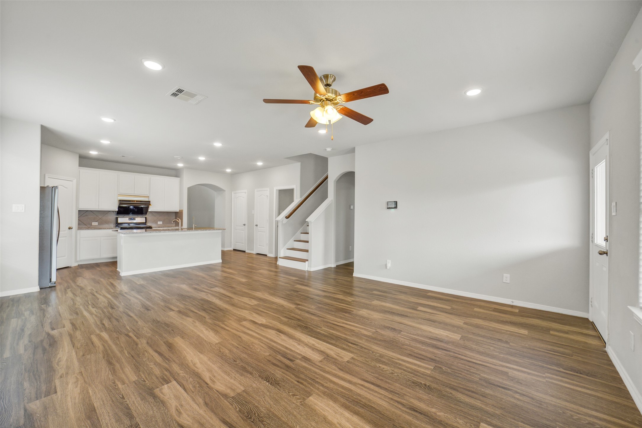 8506 Lagosta Lane Property Photo 13