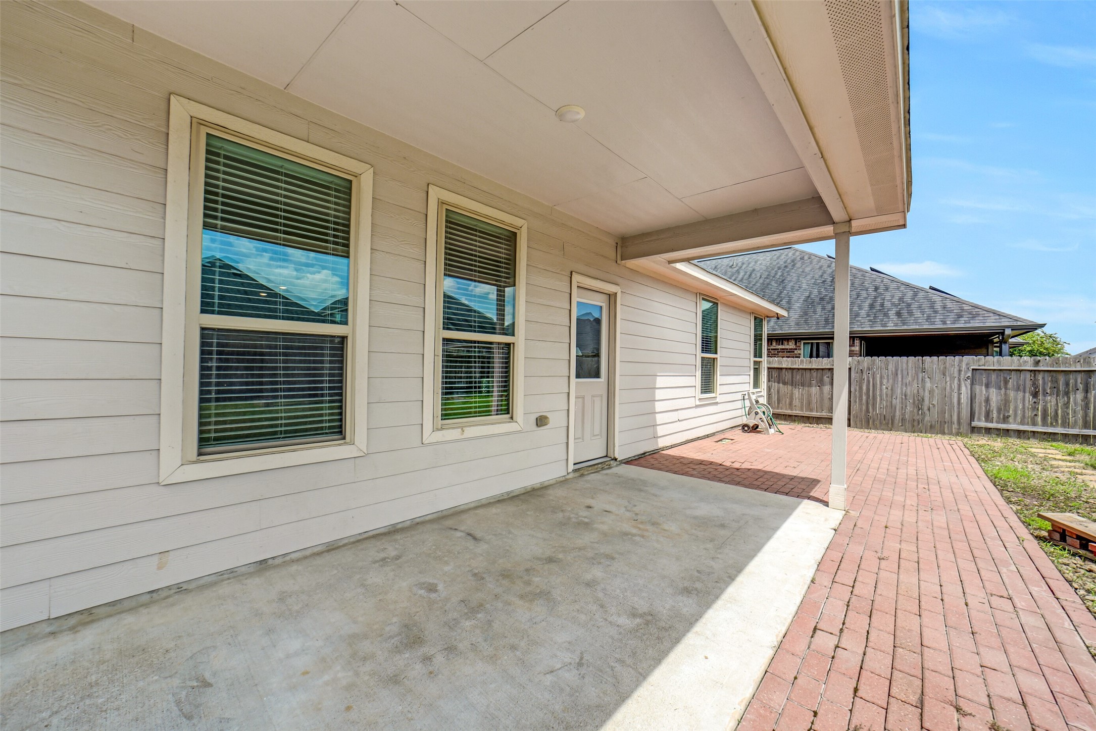 8506 Lagosta Lane Property Photo 29