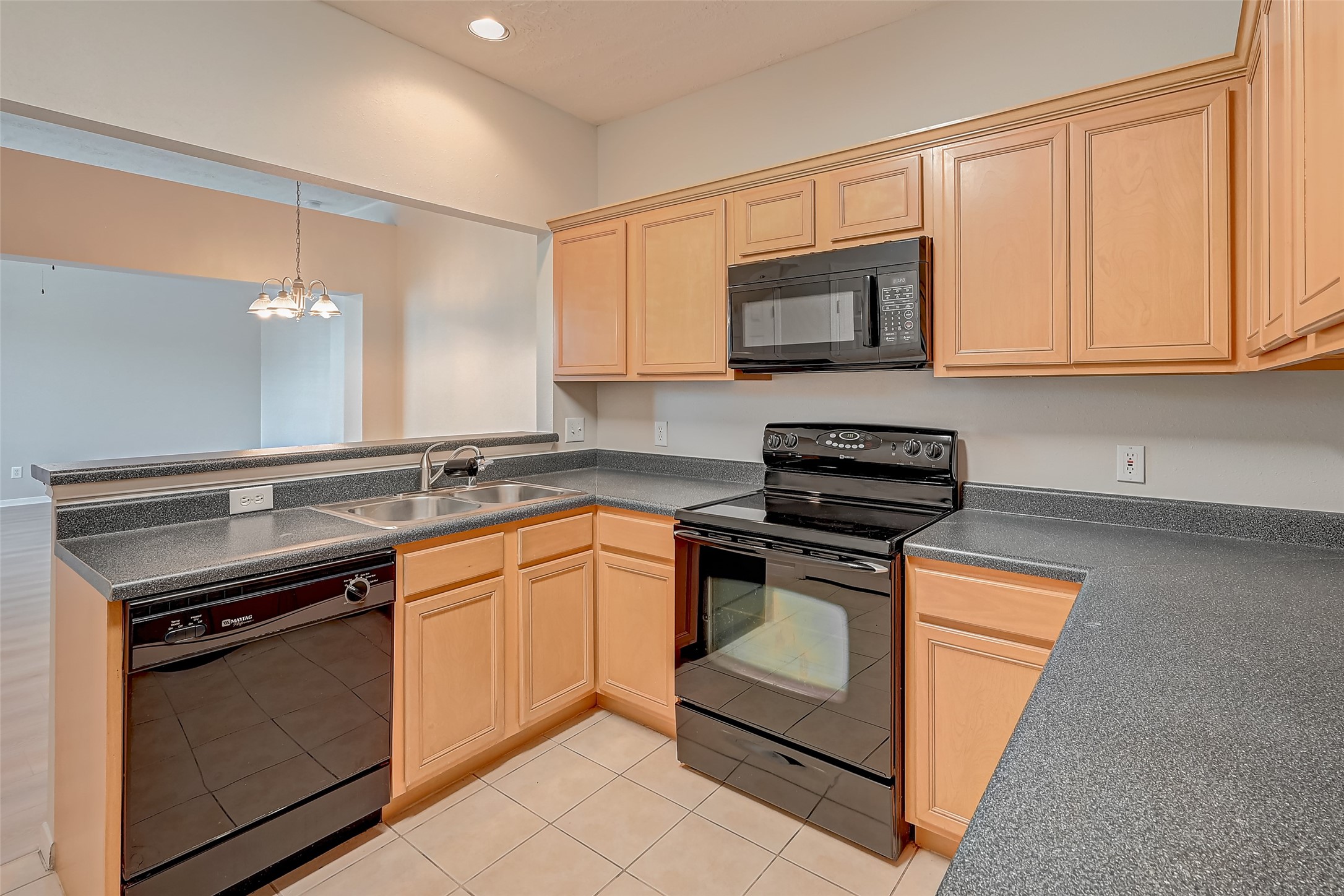 717 Cedarwood Property Photo 15