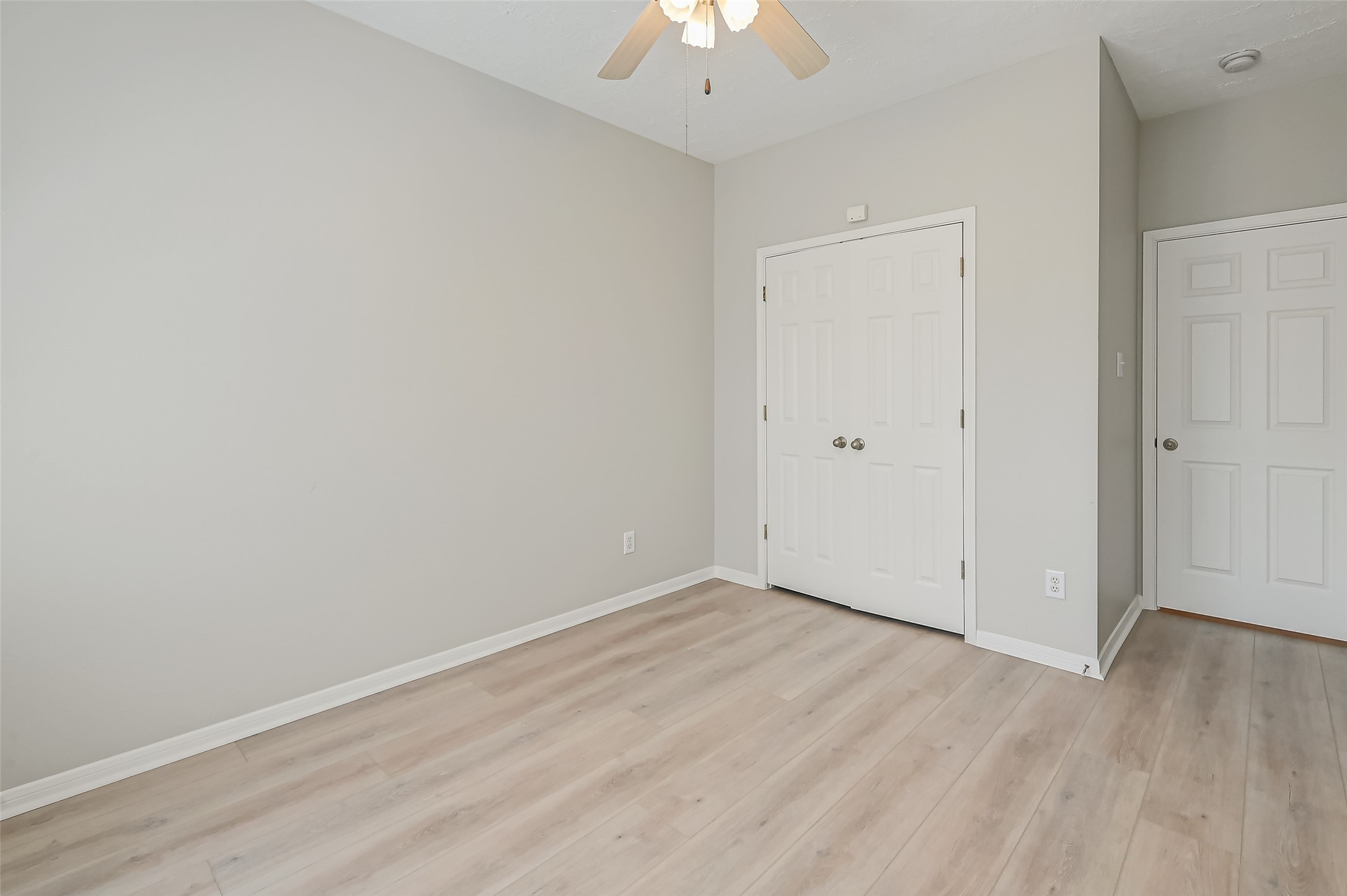717 Cedarwood Property Photo 24
