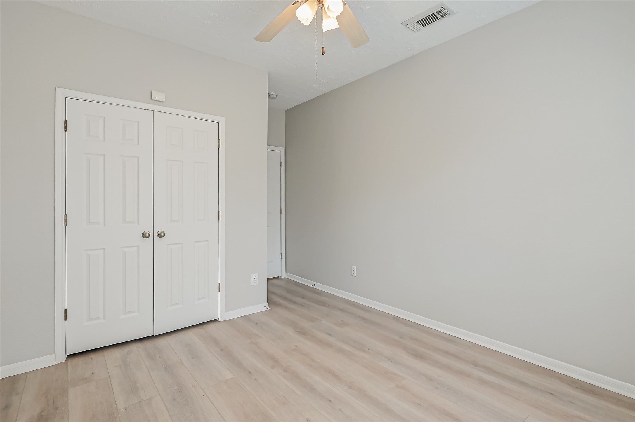 717 Cedarwood Property Photo 25