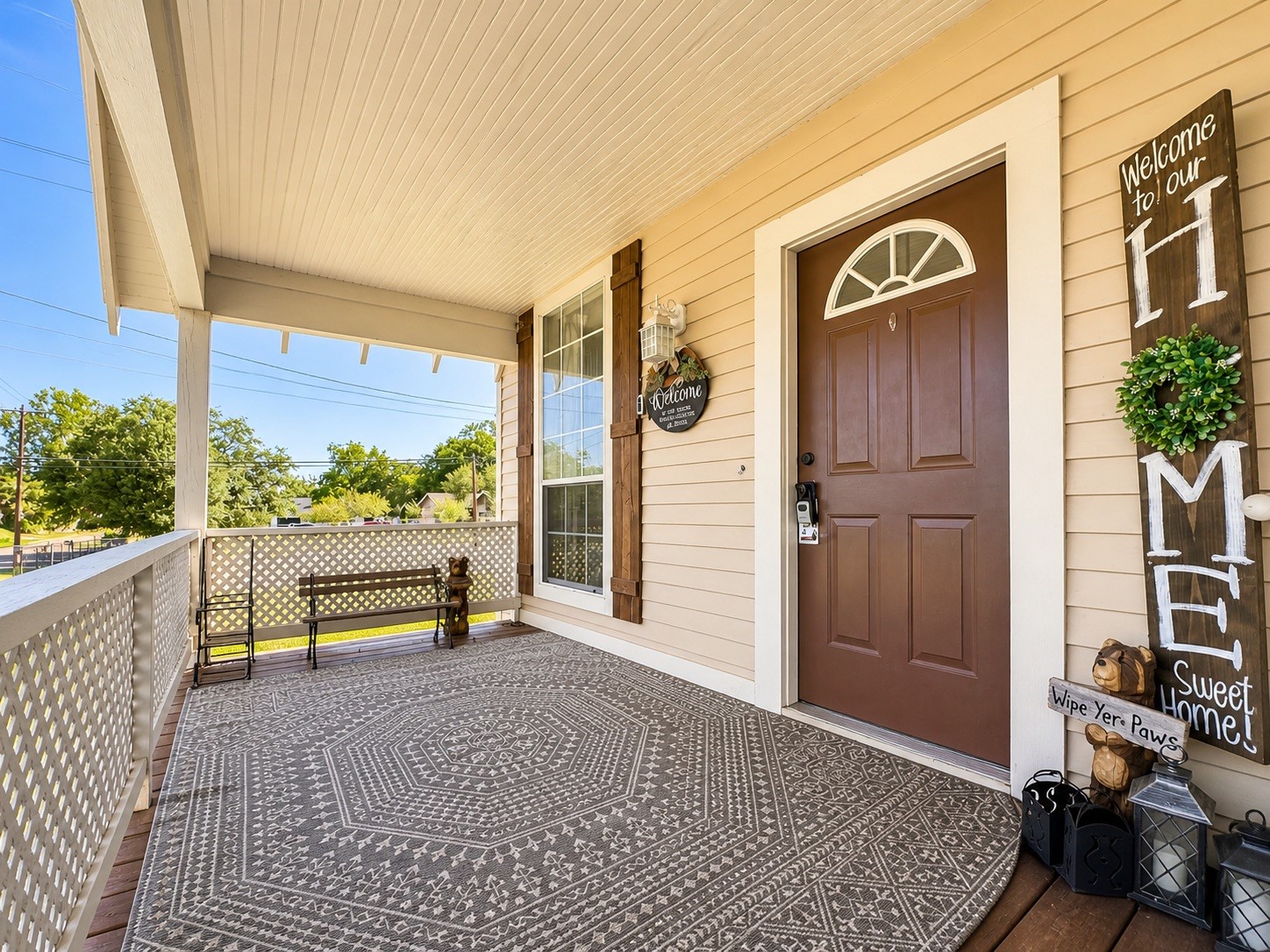 322 N Resident Property Photo 2